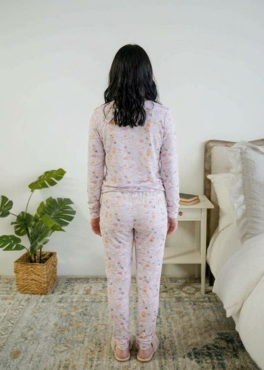 Miranda Nic Catwalk Kitties Purple Velour PJ Set teen model back view — Cloud Nine Pajamas Edmonton