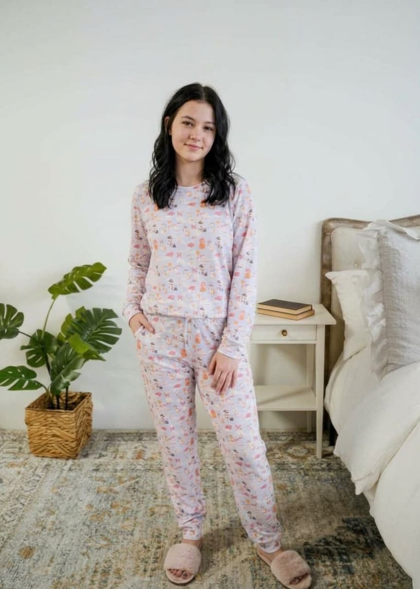 Miranda Nic Catwalk Kitties Purple Velour PJ Set teen model front view size small — Cloud Nine Pajamas Edmonton