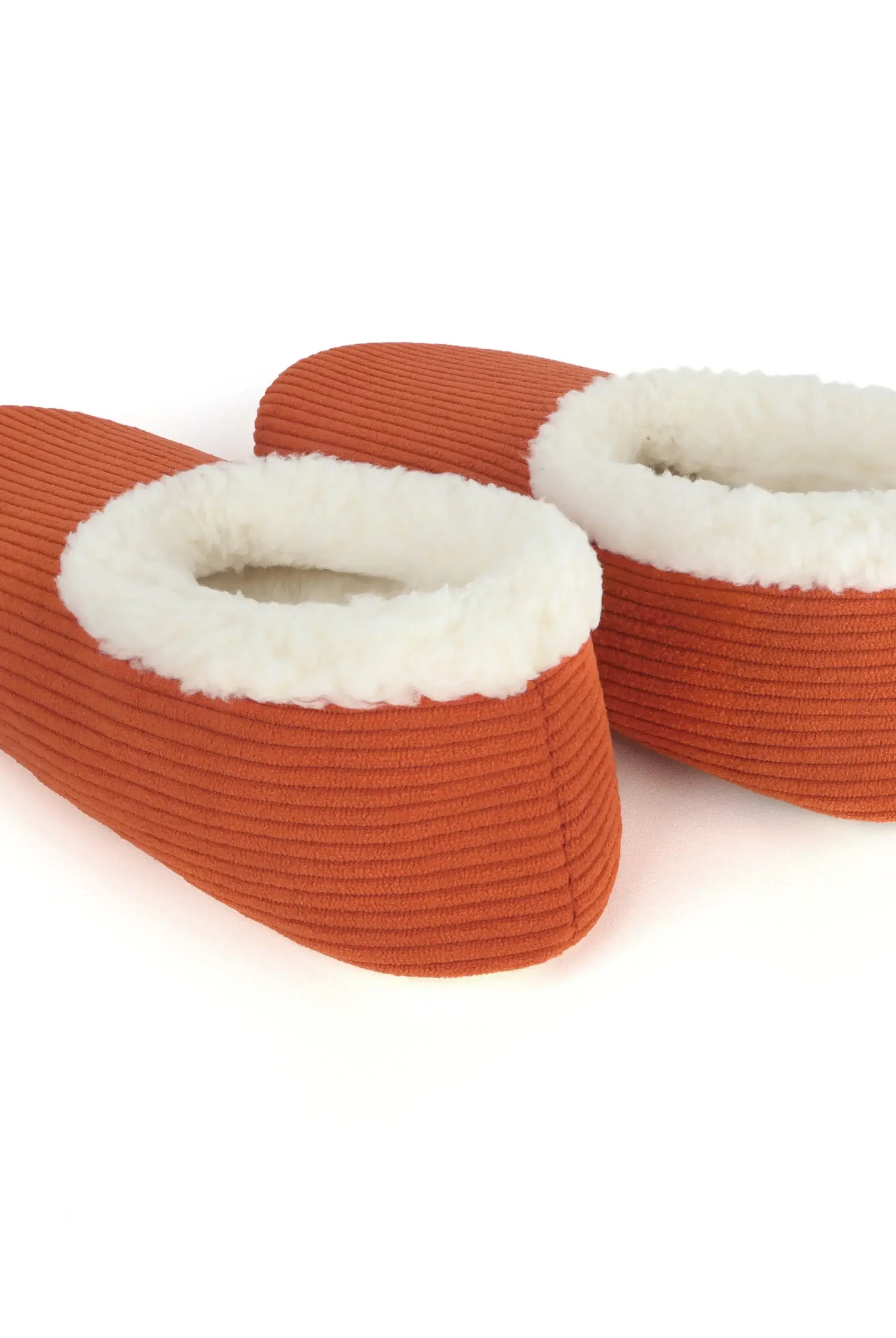 Snoozies Plush COZY Slipper Socks Cozy Corduroy rust