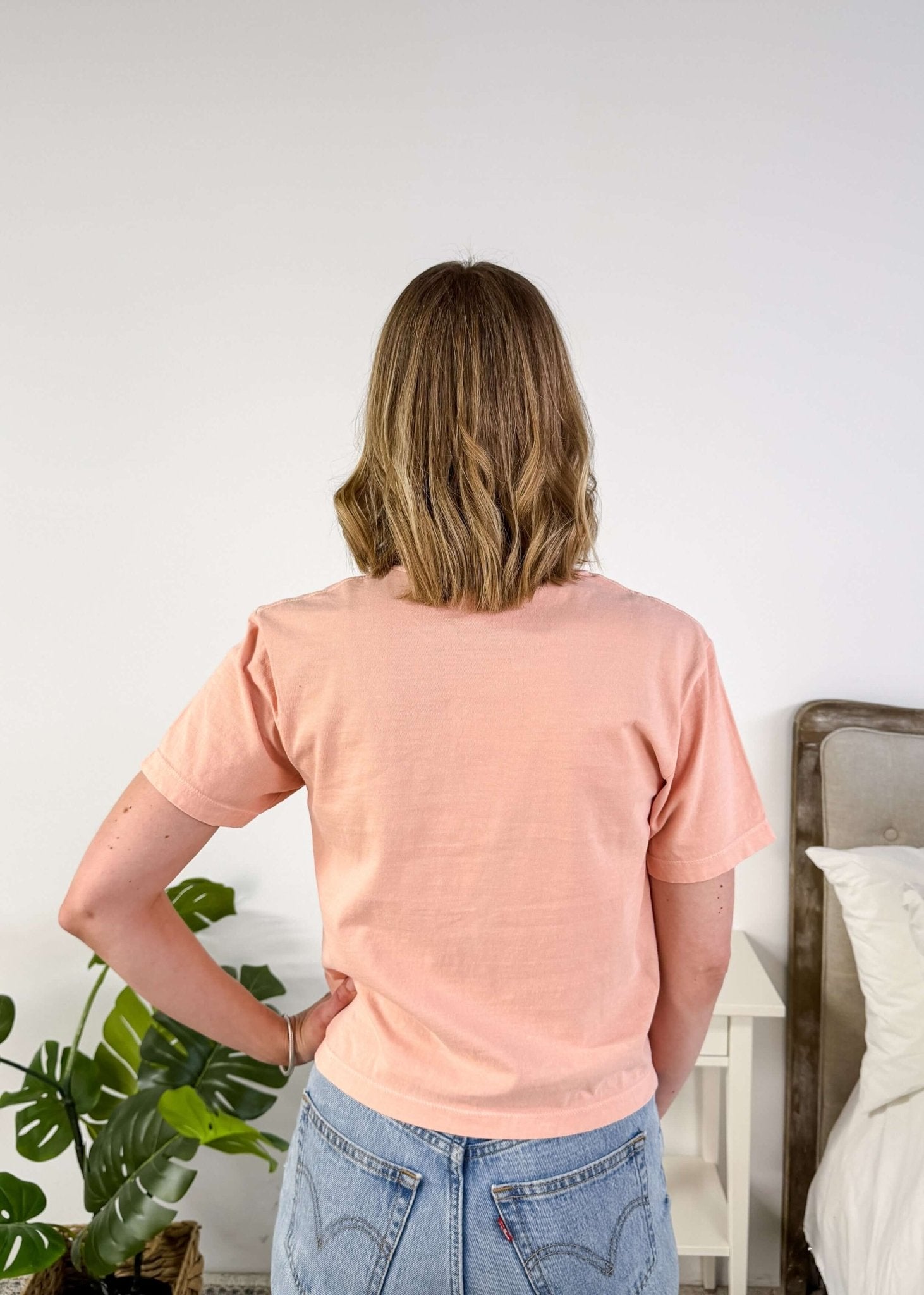 Sunset & Margs Crew Fit Cropped Graphic Tee