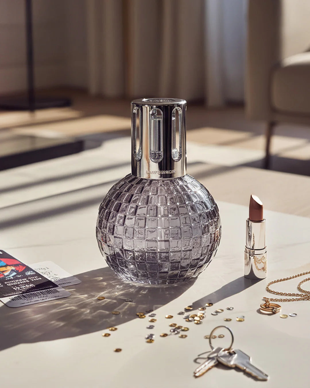 Maison Berger Paris Disco Fragrance Lamp Gift Set in grey with fragrance bottle, ideal for home décor and luxe scent.
