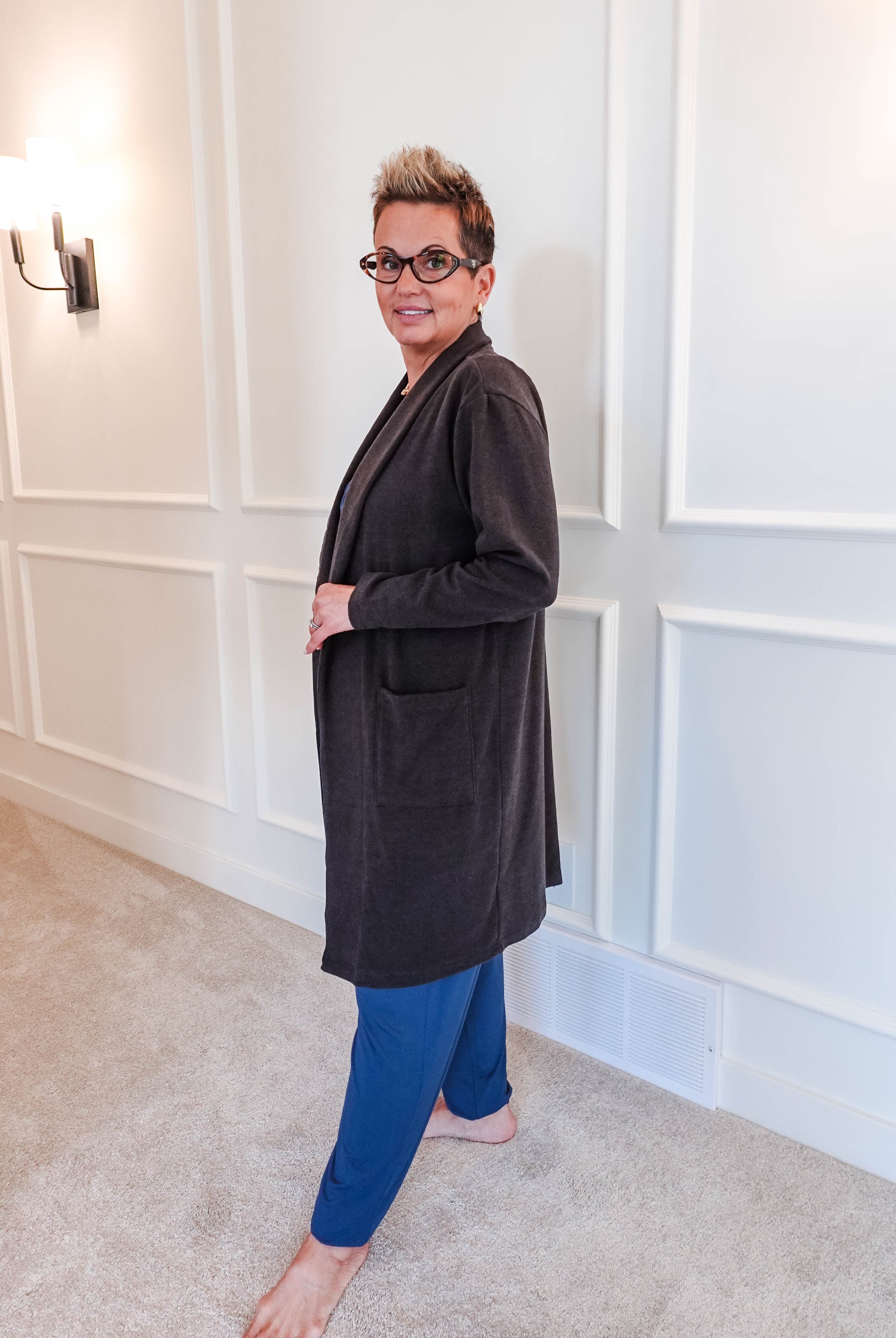 women's structured bamboo blend cardigan long with pockets and collar