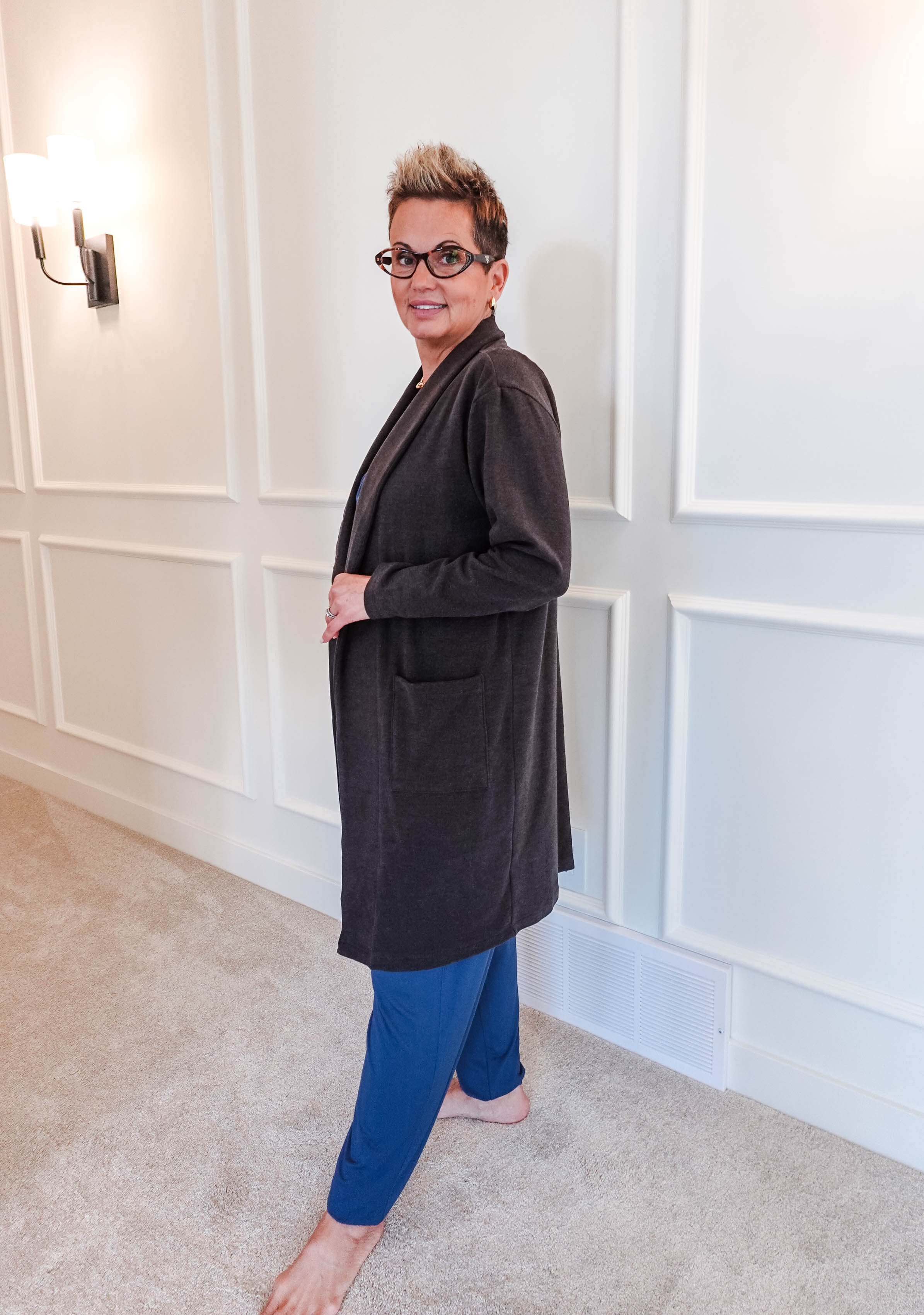 women's structured bamboo blend cardigan long with pockets and collar