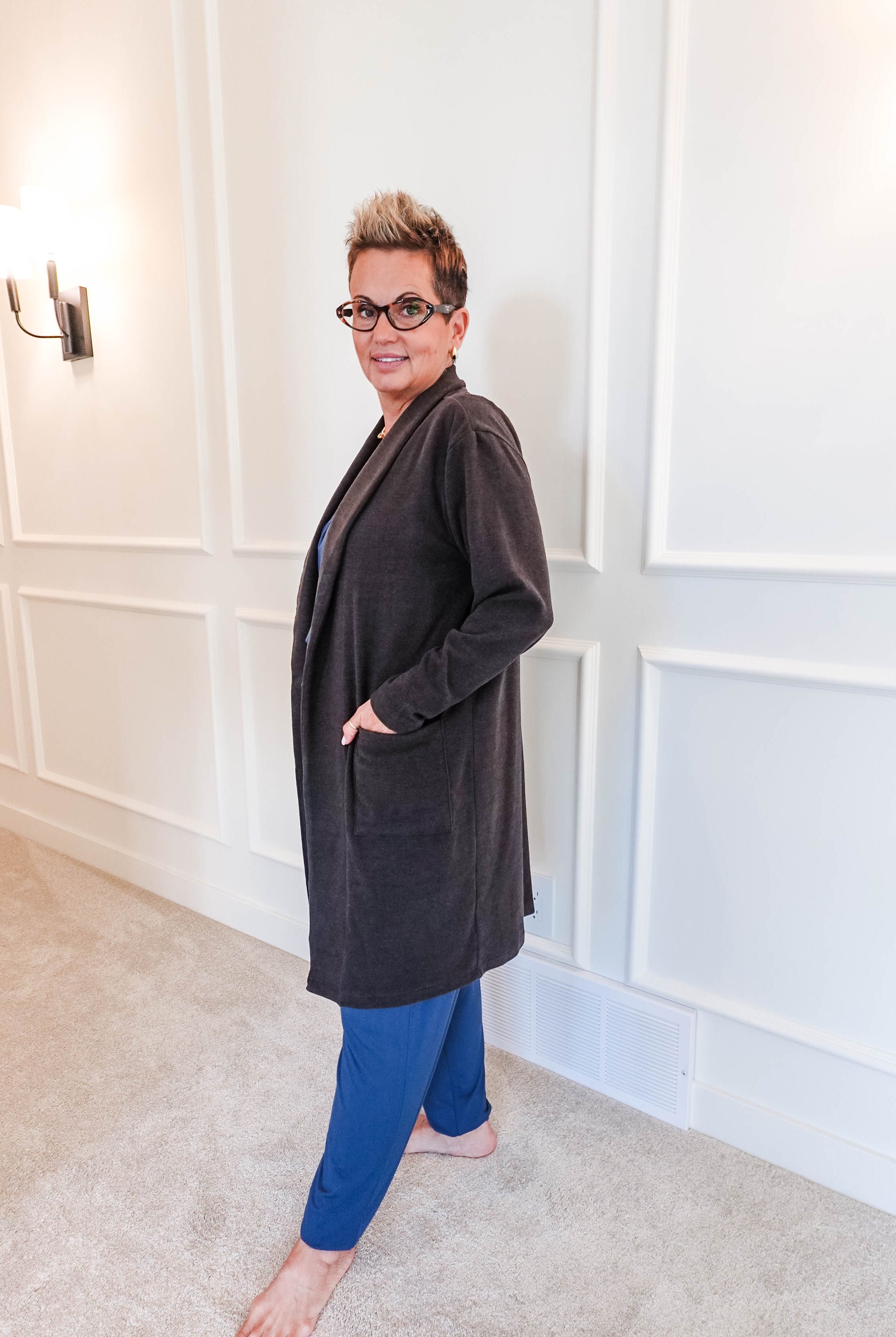 women's structured bamboo blend cardigan long with pockets and collar