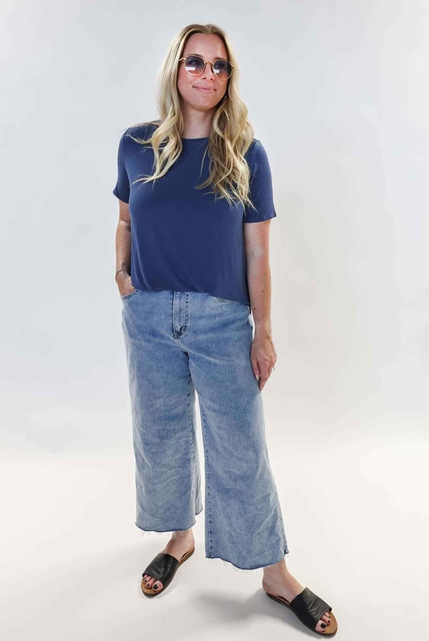 Georgia Rylan Women's Bamboo Moisture-Wicking Short Sleeve Tee in Core Colours