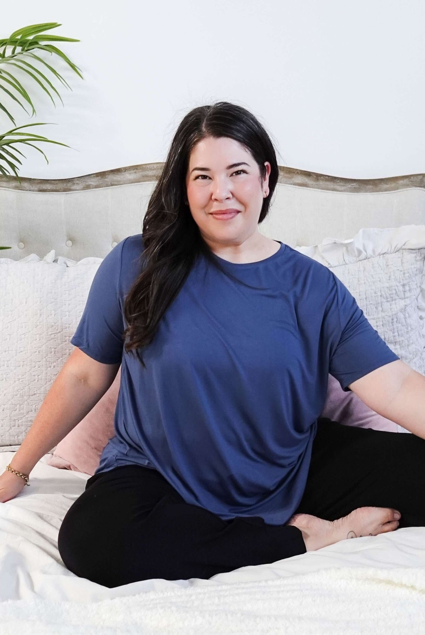 Essential Basic Bamboo Short Sleeve Tee WOMEN'S denim blue essential bamboo tee GEORGIA RYLAN