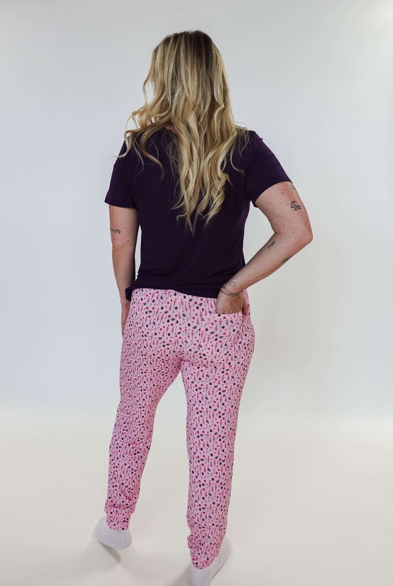 Flora's Garden Print Tee Floral Jogger PJ Set Bamboo back view