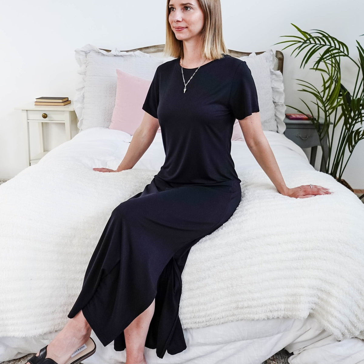 Georgia Rylan Bamboo Maxi T-Shirt Dress | Black