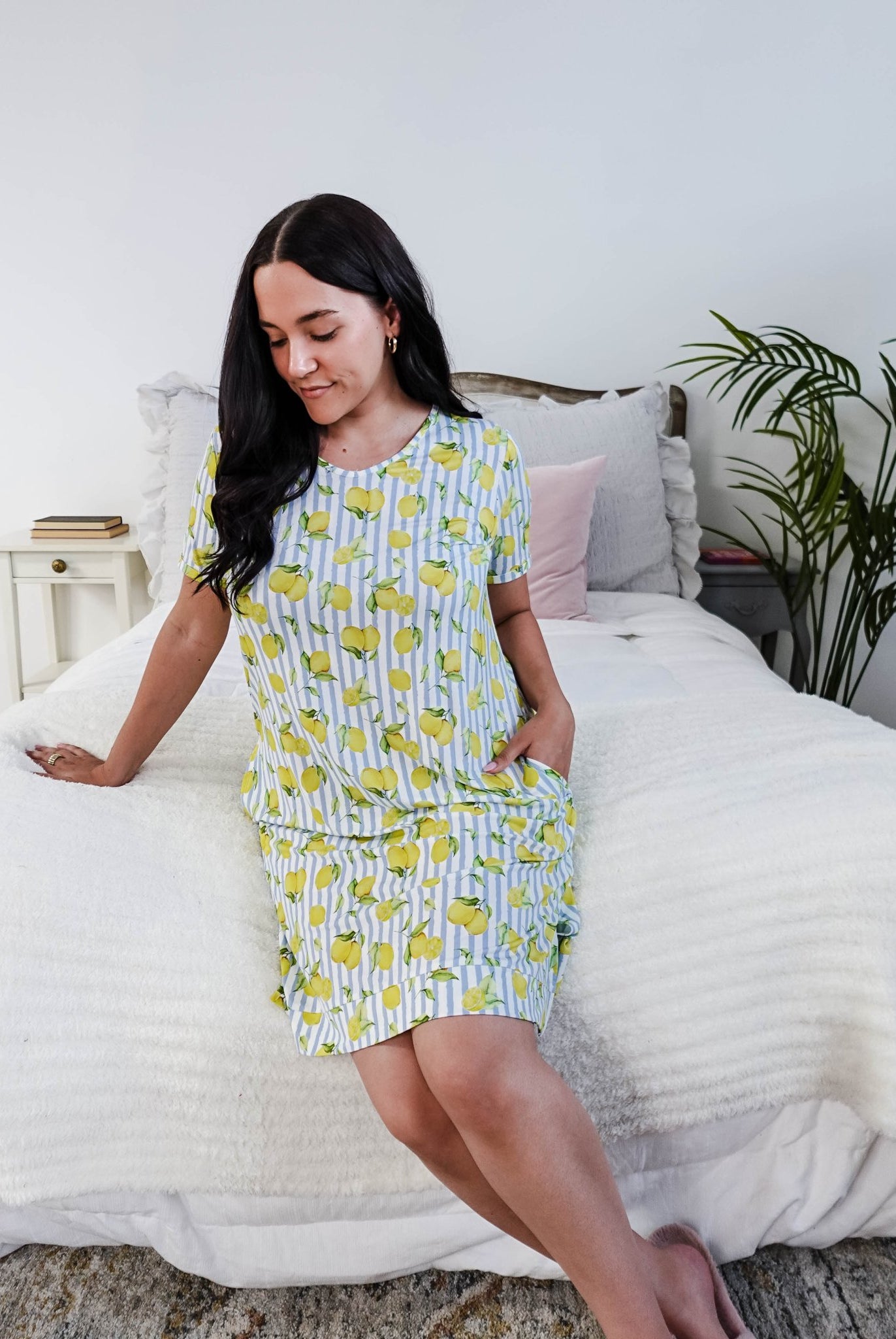 Georgia Rylan Bamboo V-Neck Nightshirt with Pockets | Limoncello Print