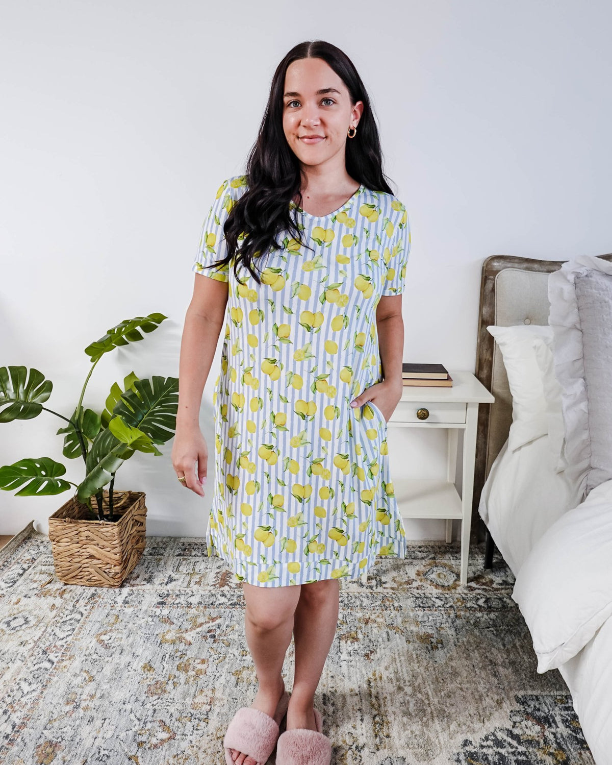 Georgia Rylan Bamboo V-Neck Nightshirt with Pockets | Limoncello Print