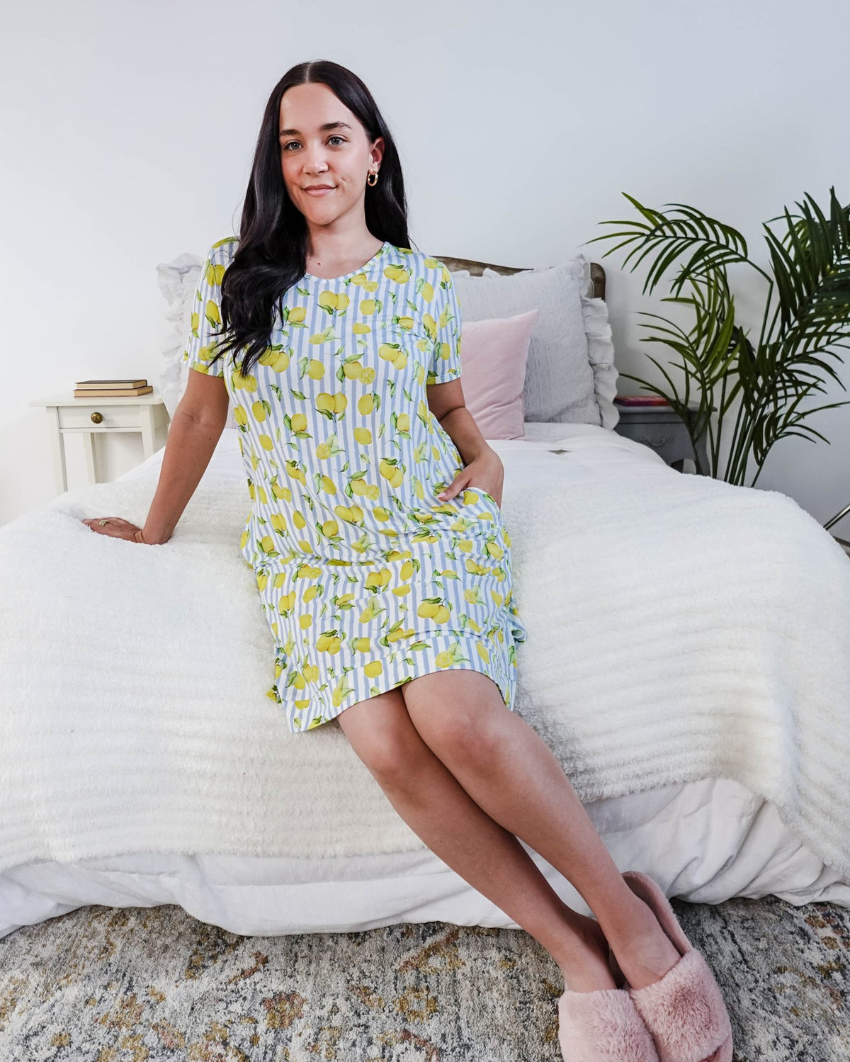 Georgia Rylan Bamboo V-Neck Nightshirt with Pockets | Limoncello Print