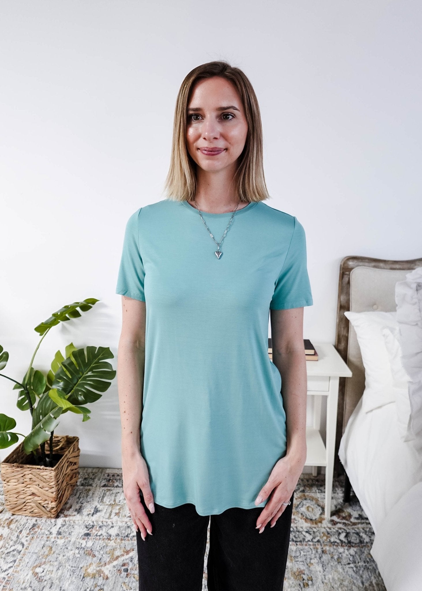 Georgia Rylan Essential Bamboo Tee | Sage Blue