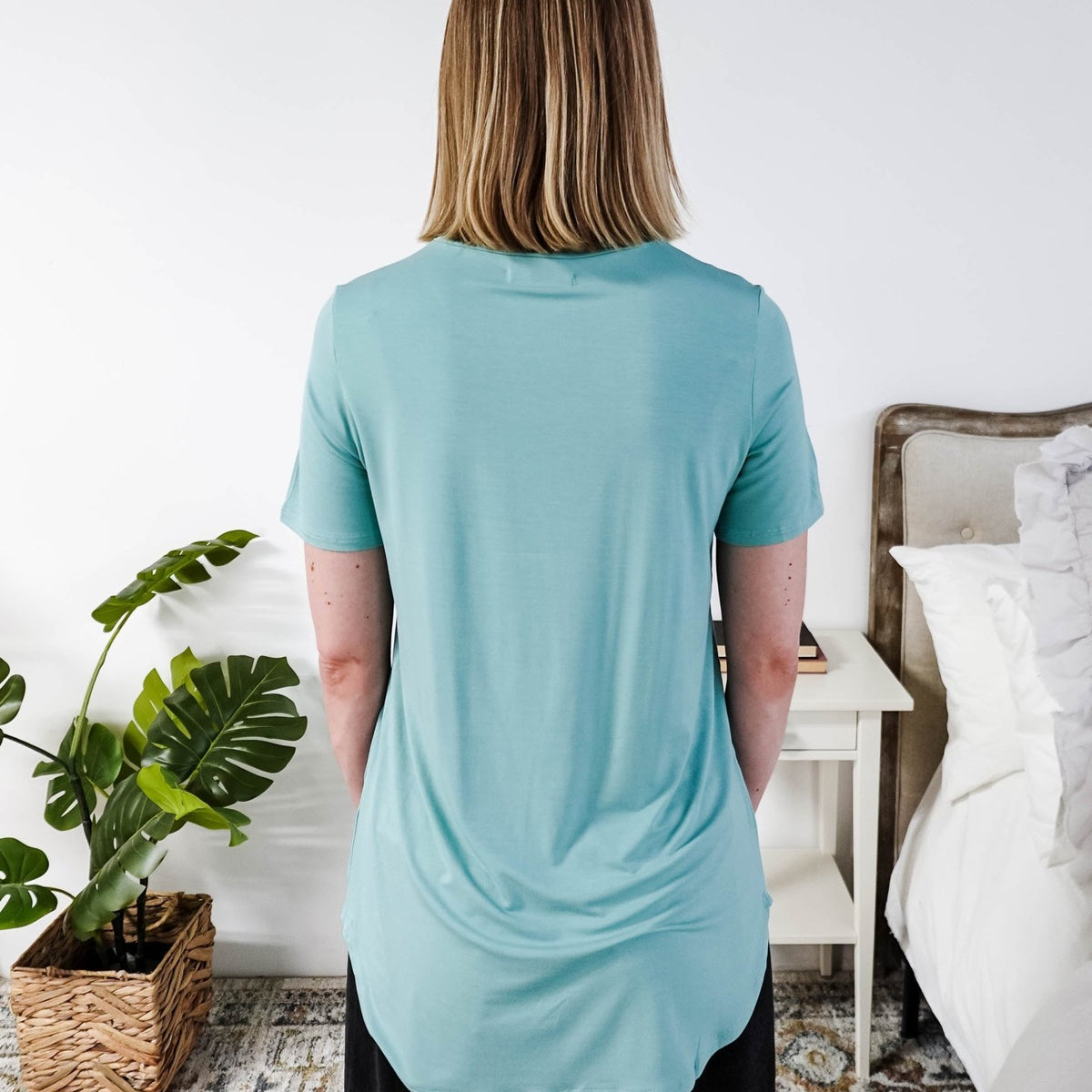 Georgia Rylan Essential Bamboo Tee | Sage Blue