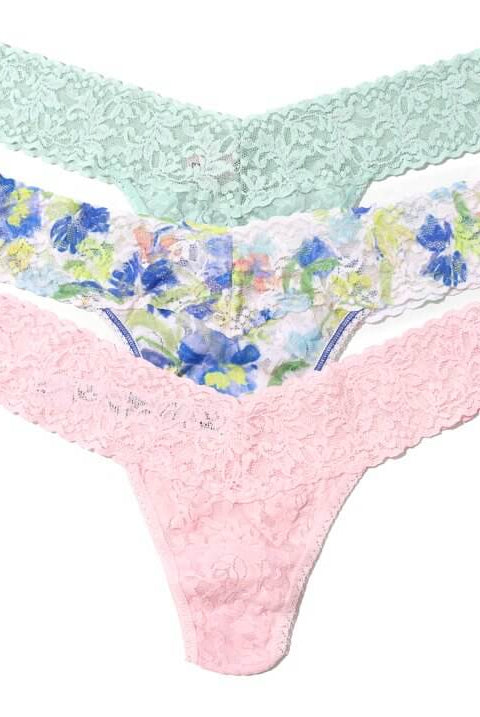 Hanky Panky 3 - Pack Signature Lace Low Rise Thong Gift Box – One Size Fits Most - HANKY PANKY - Cloud Nine Pajamas