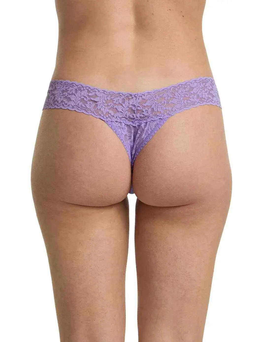 Hanky Panky Women's Signature Stretch Lace Low Rise Thong One Size Fits Most