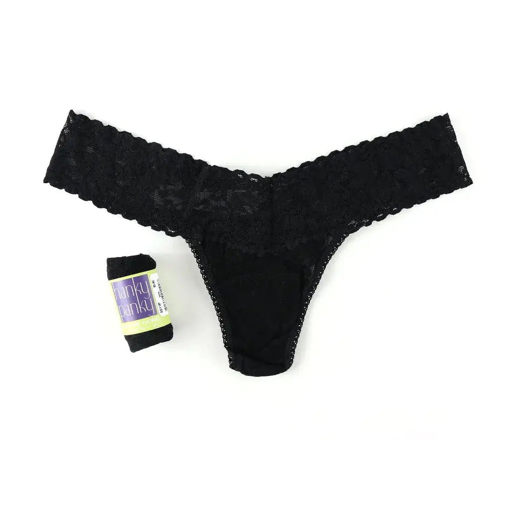 Hanky Panky Low Rise Thong – Signature Lace in black with gift-ready wrap.