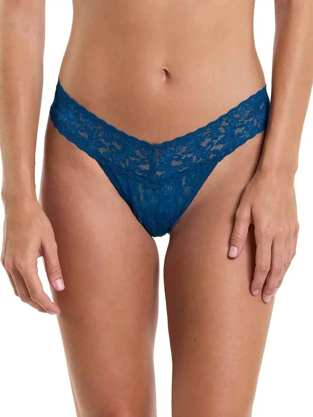 Hanky Panky Women's Signature Stretch Lace Low Rise Thong One Size Fits Most