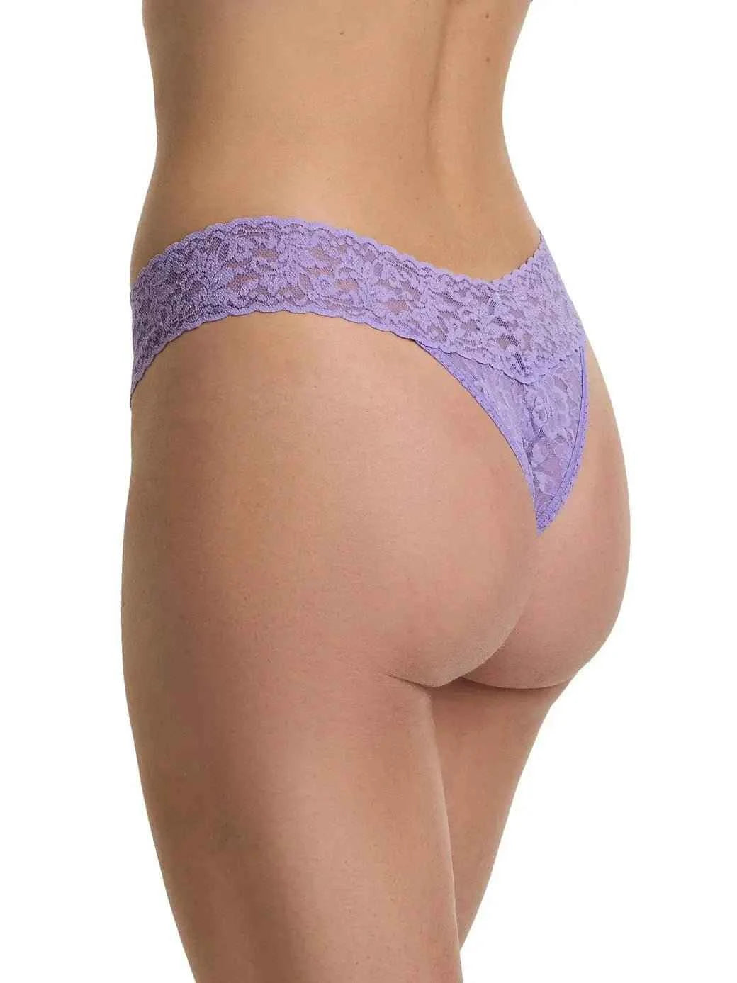 Hanky Panky Women's Signature Stretch Lace Original Rise Thong One Size Fits Most