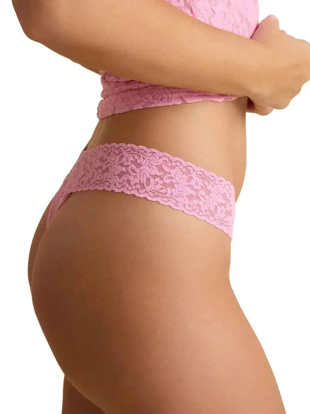 Hanky Panky Women's Signature Stretch Lace Original Rise Thong One Size Fits Most