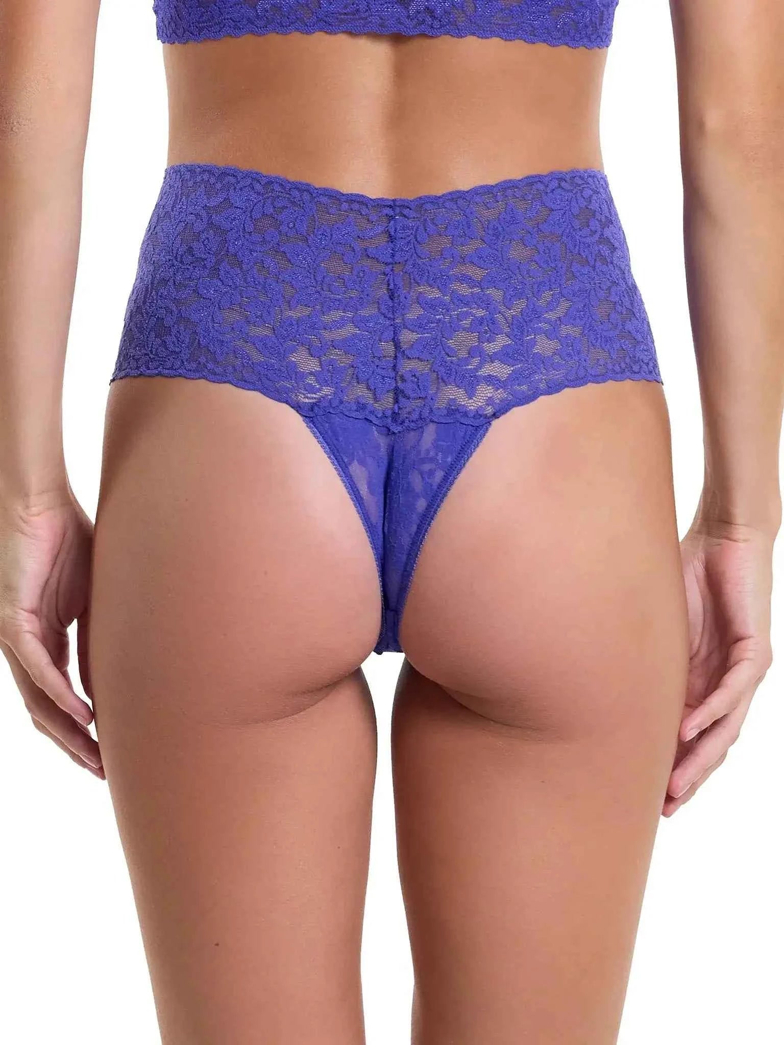 Hanky Panky Women's Signature Stretch Lace High-Waisted Retro Thong One Size Fits Most
