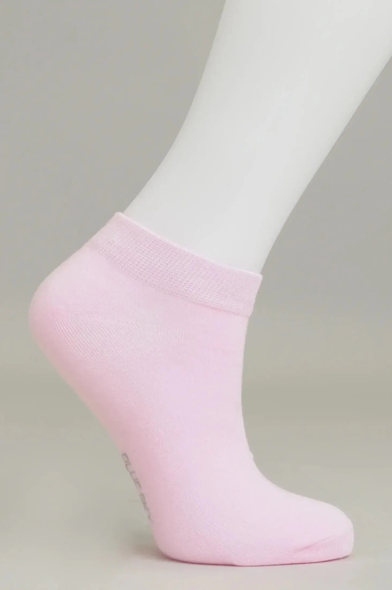 Ladies Bamboo Ankle Socks in soft pink, showcasing a comfortable fit for active lifestyles.
