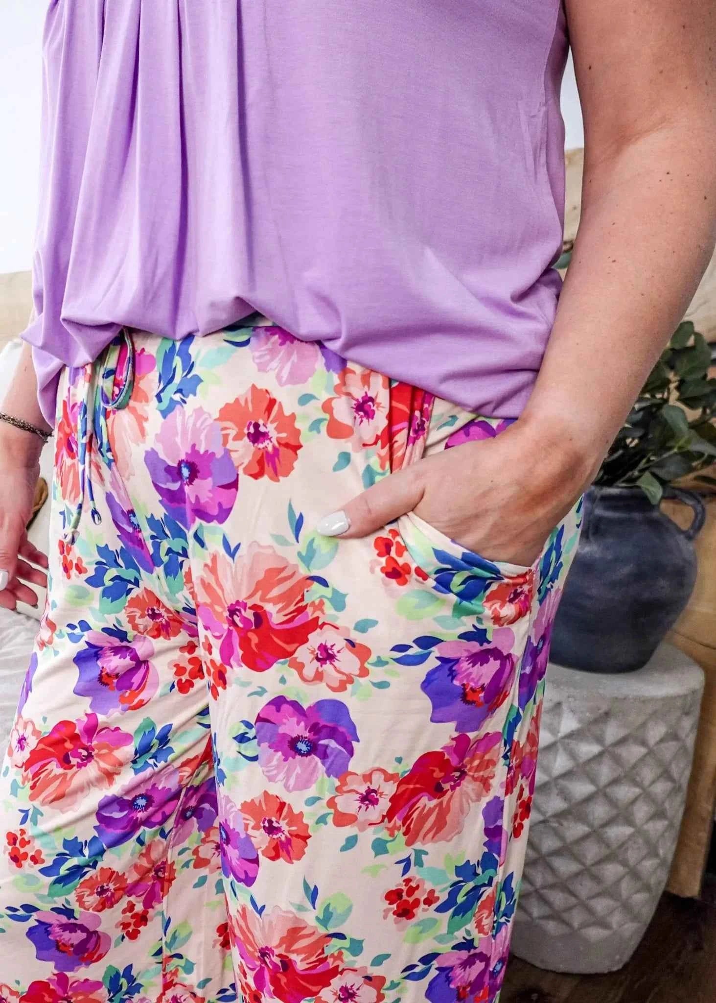 Georgia Rylan Women's Bamboo Flutter Sleeve and Capri Pant Pajama Set in Lilac Blooming Love