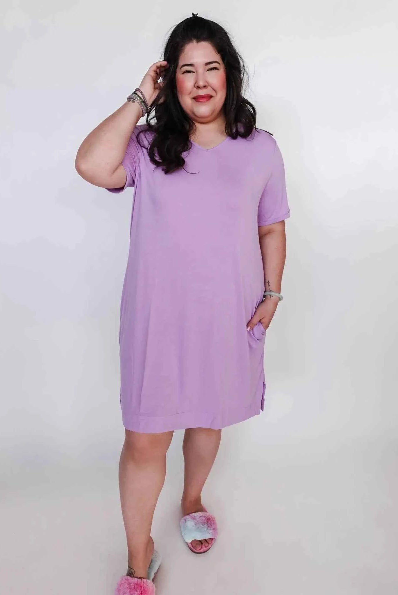 Georgia Rylan Women's Bamboo V-Neck Nightshirt with Pockets in Lilac