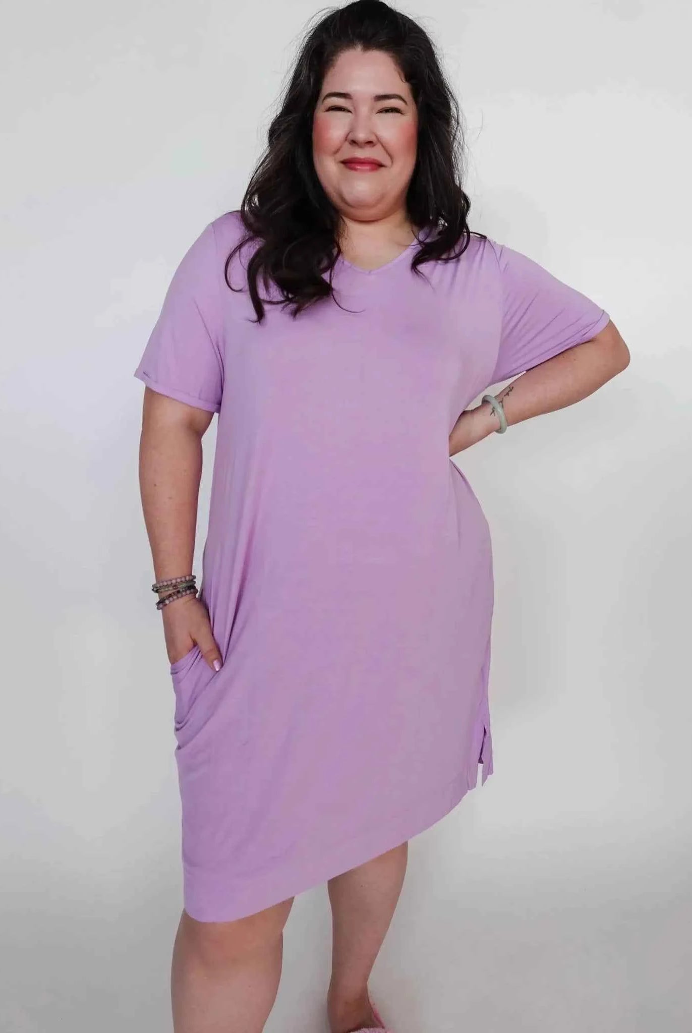 Georgia Rylan Women's Bamboo V-Neck Nightshirt with Pockets in Lilac