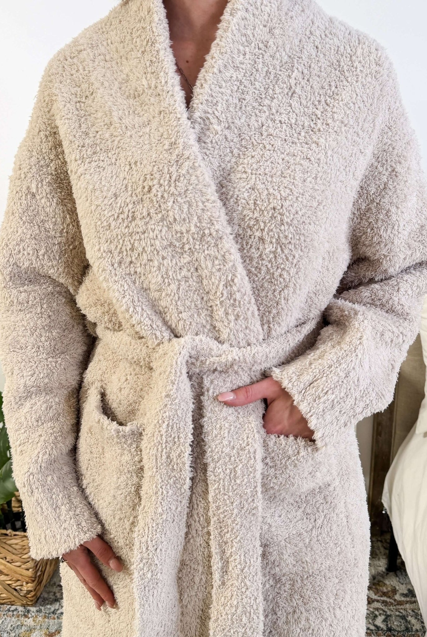 Sand Beige Chenille Cloud Spa Robe – Plush Stretch Robe with Pockets