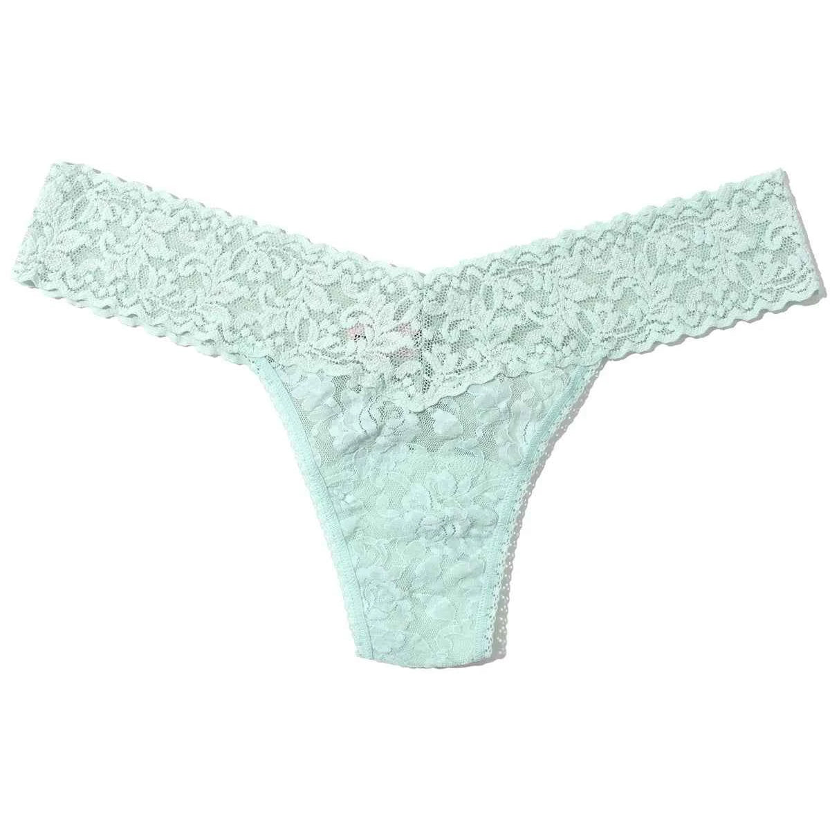 Hanky Panky Low Rise Thong | Signature Lace | One Size Fits Most | Canada