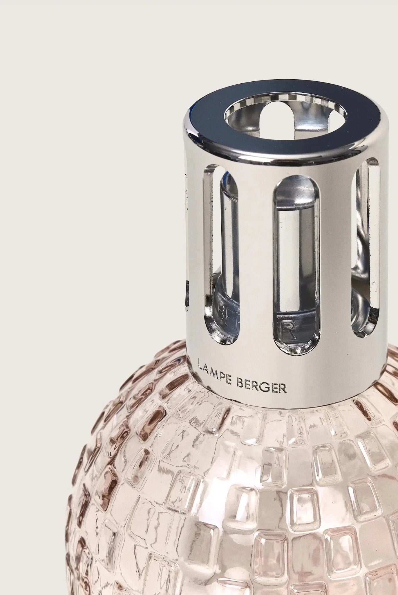 Maison Berger Paris Disco Fragrance Lamp Gift Set close-up of pink lamp top and decorative design.