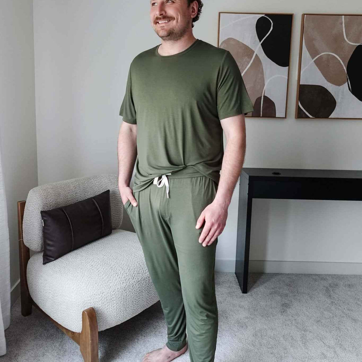 Bob's Sleepwear Co. Men's Bamboo Cooling Short Sleeve Sleep Tee in Olive Green