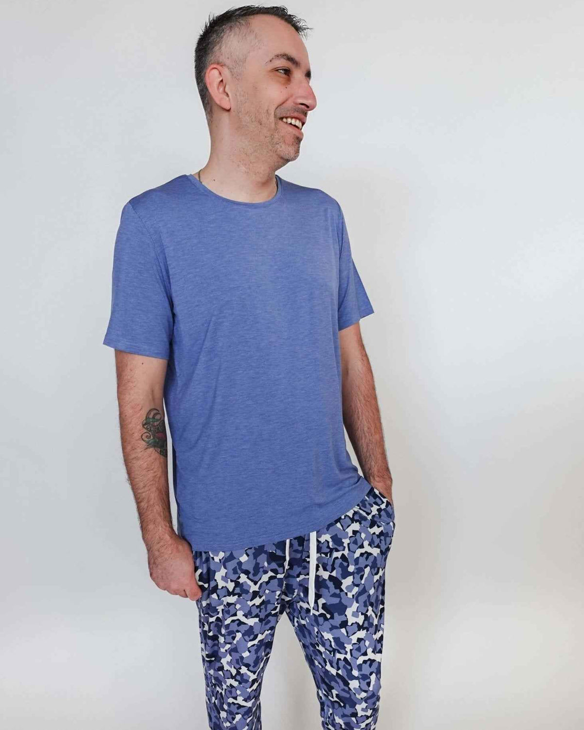 Bob's Sleepwear Co. Men's Bamboo Moisture-Wicking Short Sleeve Sleep Tee in Heather Blue