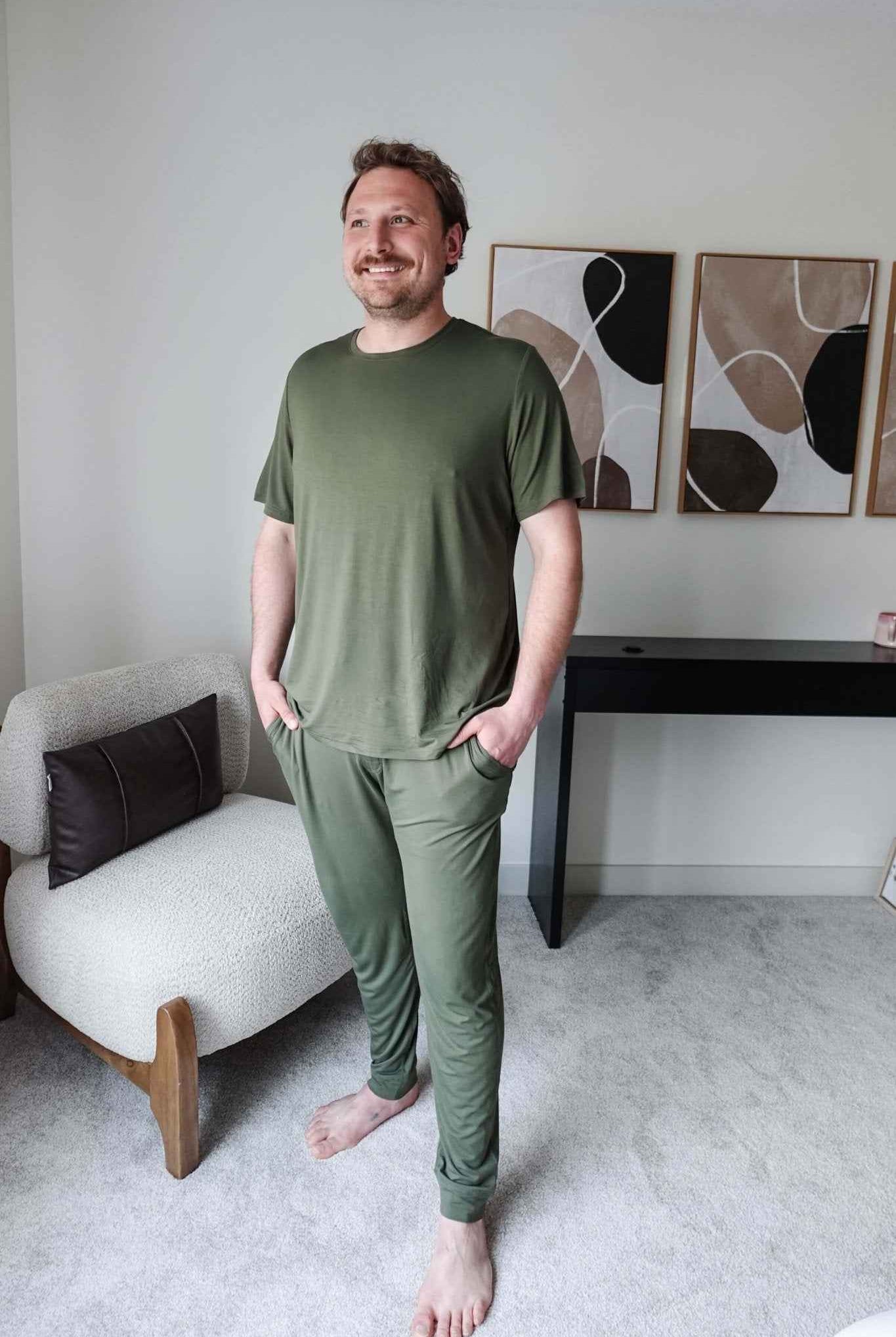 Bob's Sleepwear Co. Men's Bamboo Cooling Short Sleeve Sleep Tee in Olive Green