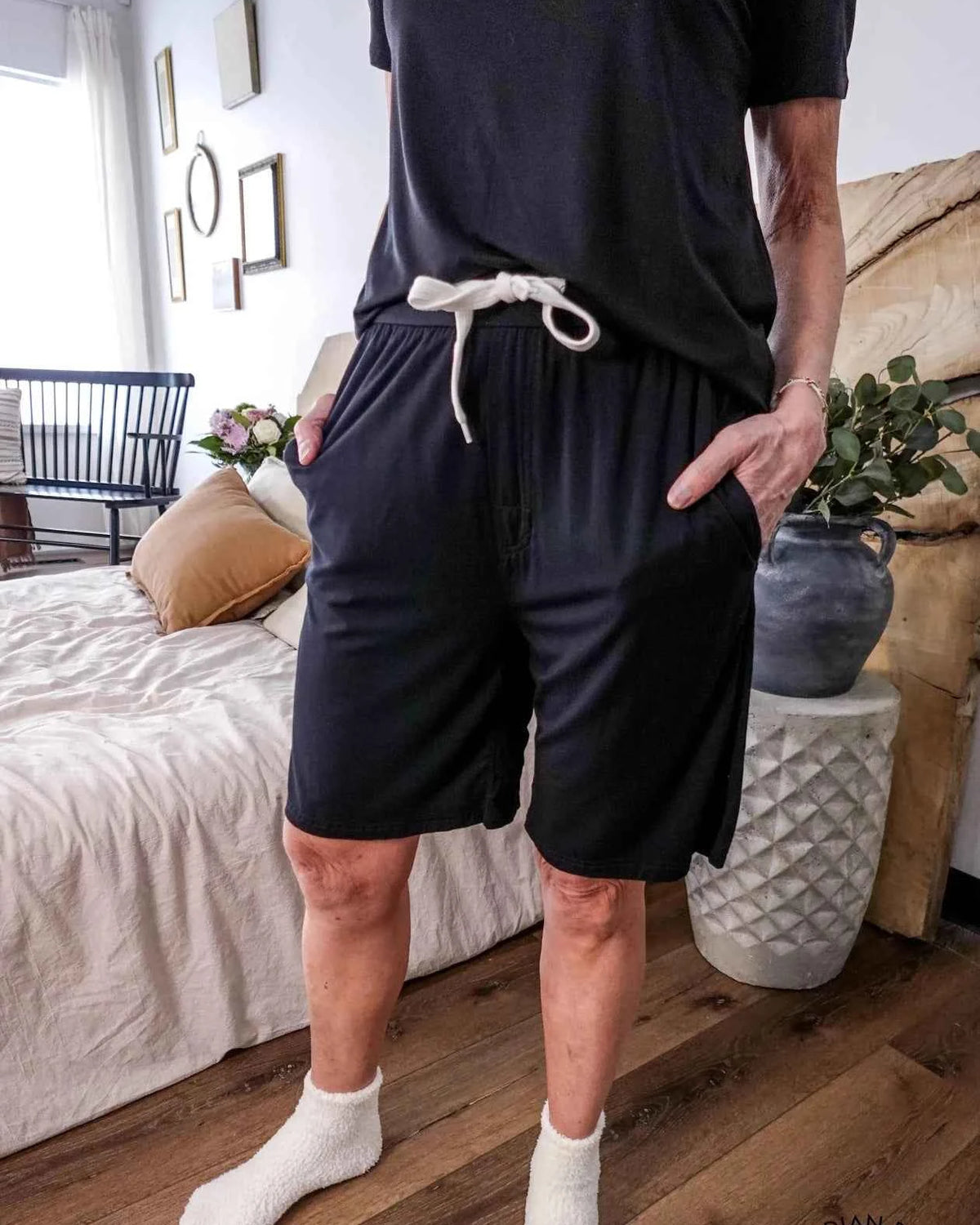 Bob's Sleepwear Co. Men's Bamboo Moisture-Wicking Sleep Shorts in Black