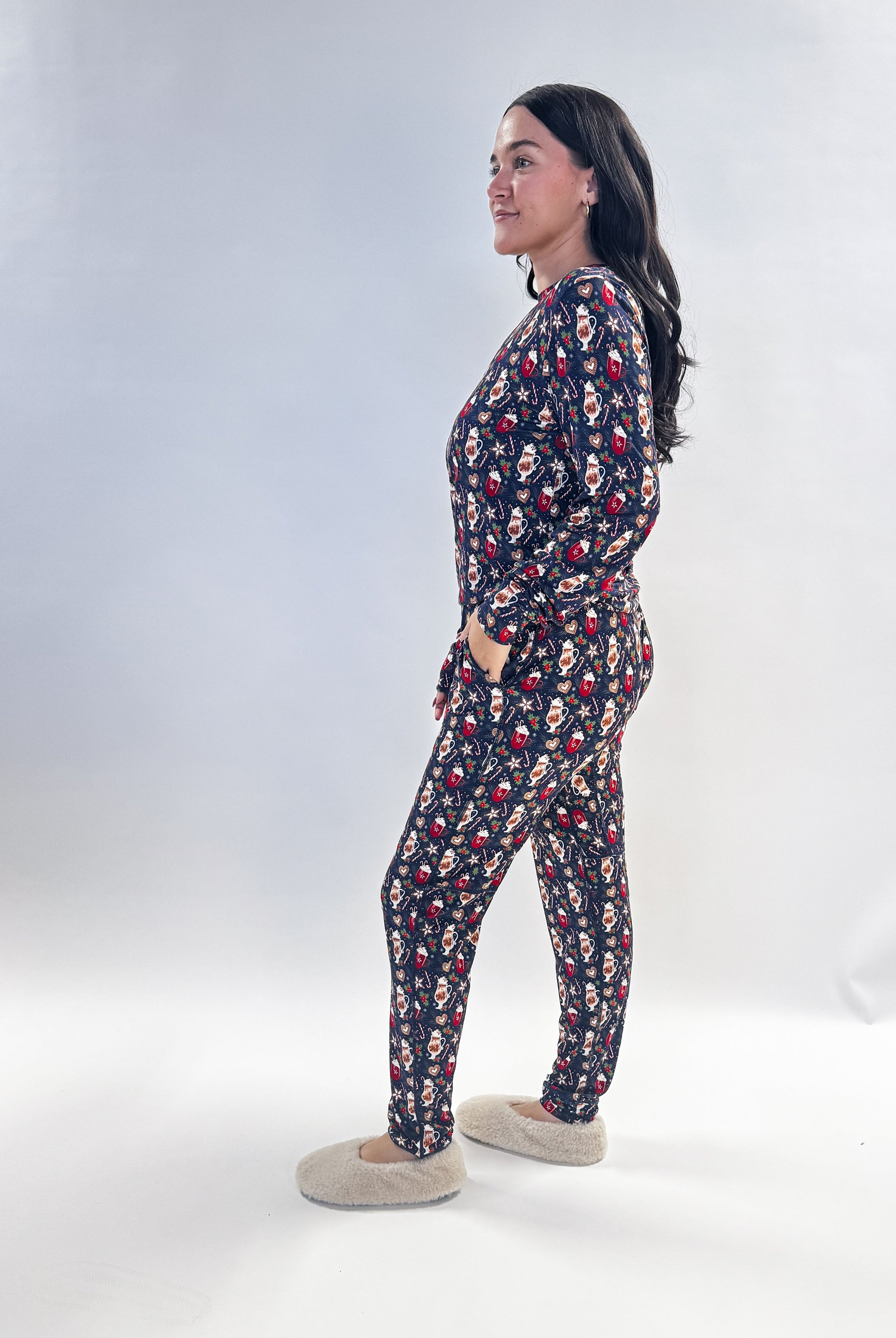 Merry Mugs Print Long Sleeve & Jogger Bamboo PJ Set woman's hot chocolate printe pj set in bamboo vintage whimsy, Georgia Rylan