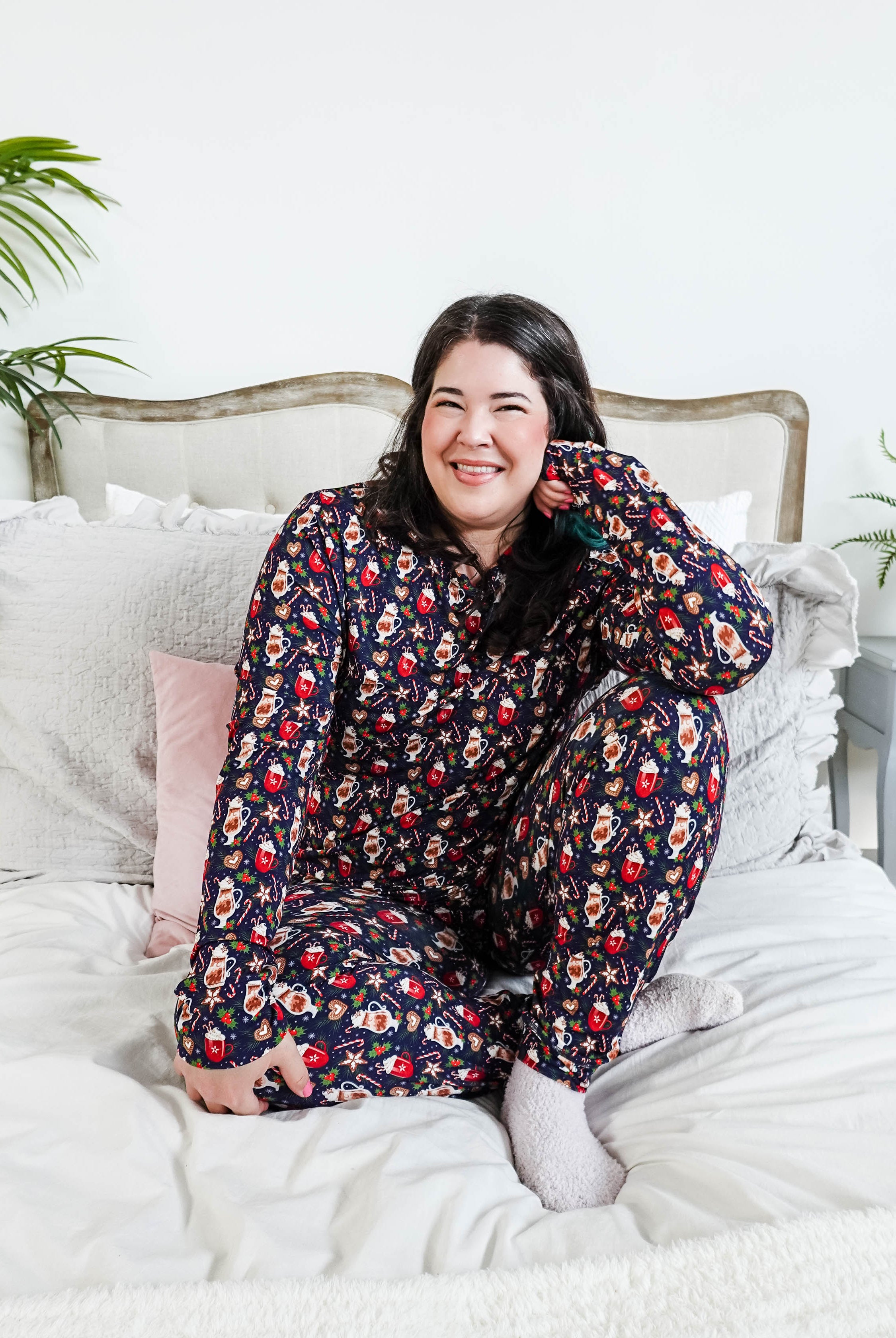 Merry Mugs Print Long Sleeve & Jogger Bamboo PJ Set woman wearing vintage print pj set in bamboo navy hot chocolate from georgia rylan