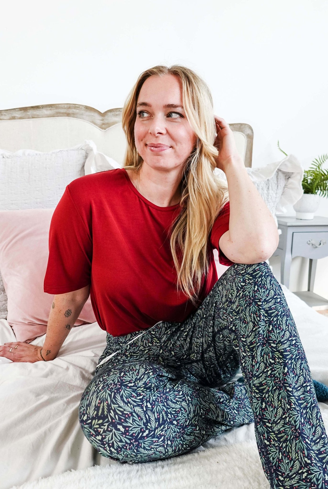 unisex printed holiday loungewear joggers bamboo bob's sleepwear co.
