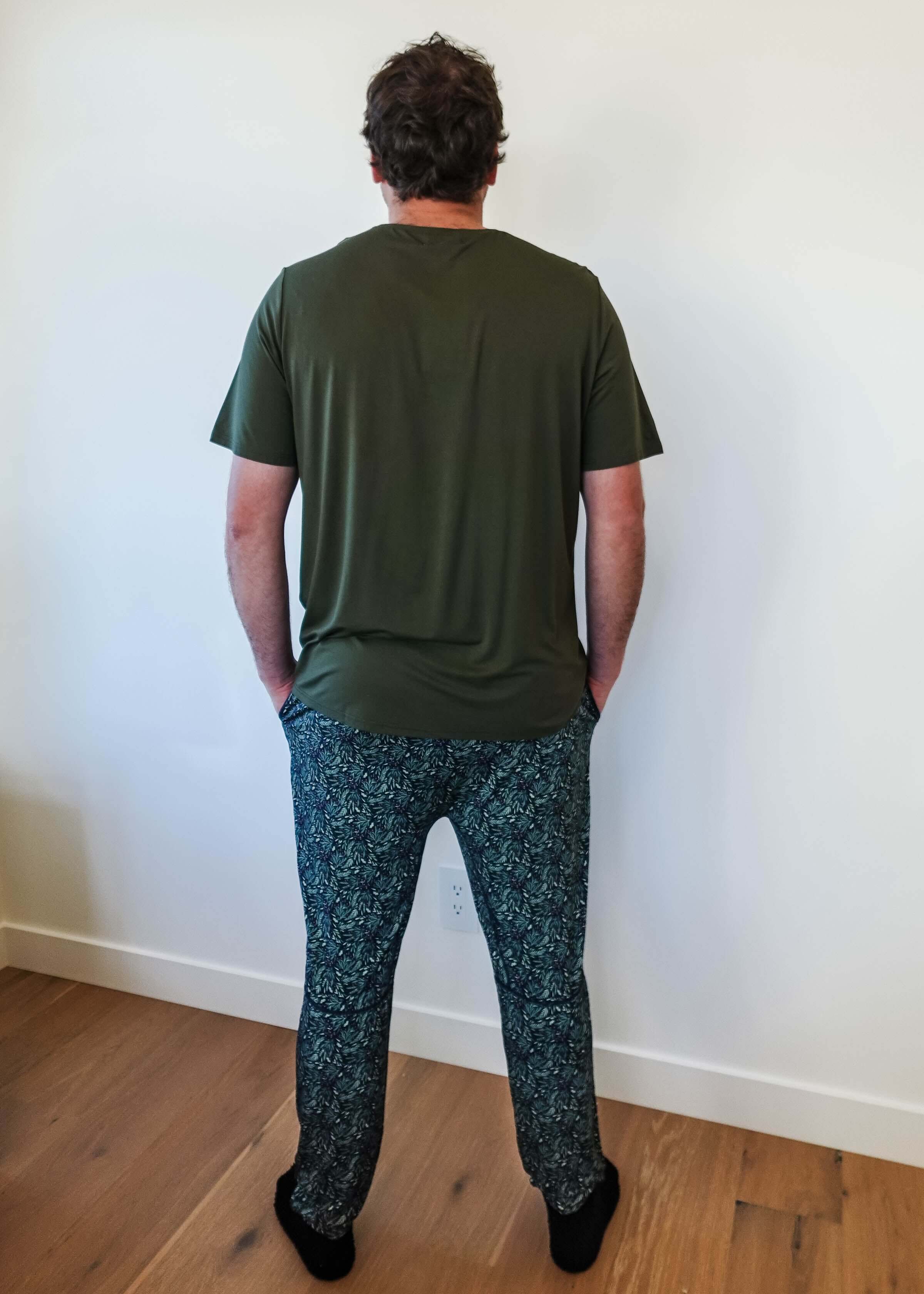 men's mistletoe print holiday jogger in bamboo by Bob's Sleepwear Co