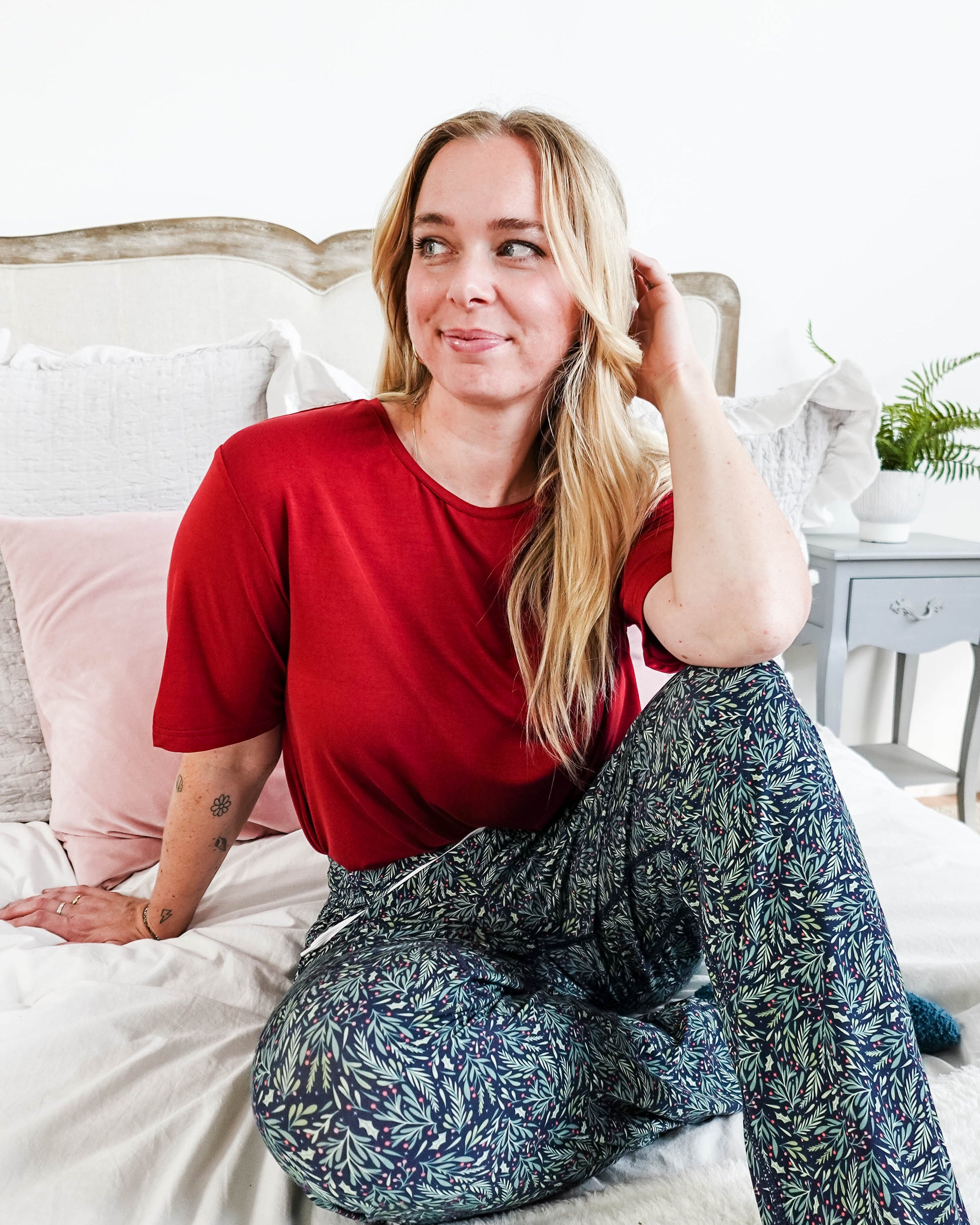 unisex printed holiday loungewear joggers bamboo bob's sleepwear co.