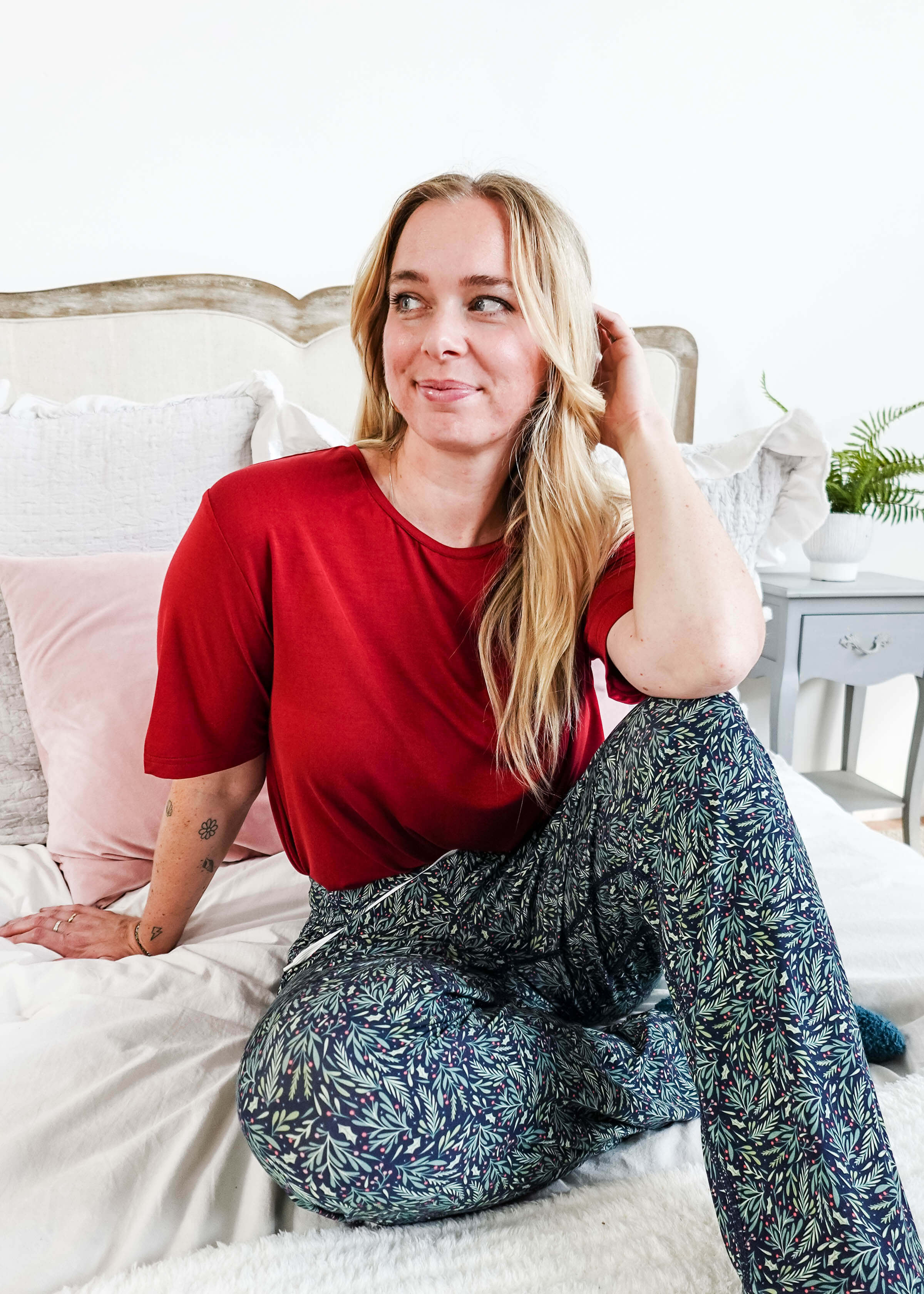 unisex printed holiday loungewear joggers bamboo bob's sleepwear co.