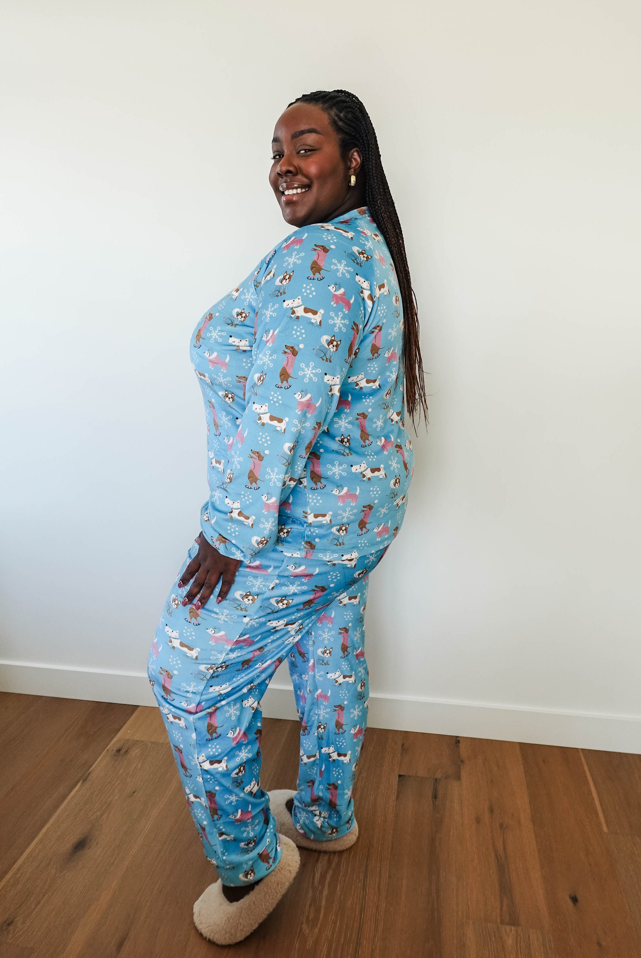 women's loungewear holiday set with dogs on ice skates blue plus size miranda nic
