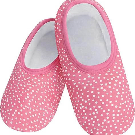 Snoozies Skinnies Lightweight Slipper Socks in Pink Dots Print - Non-skid Soles