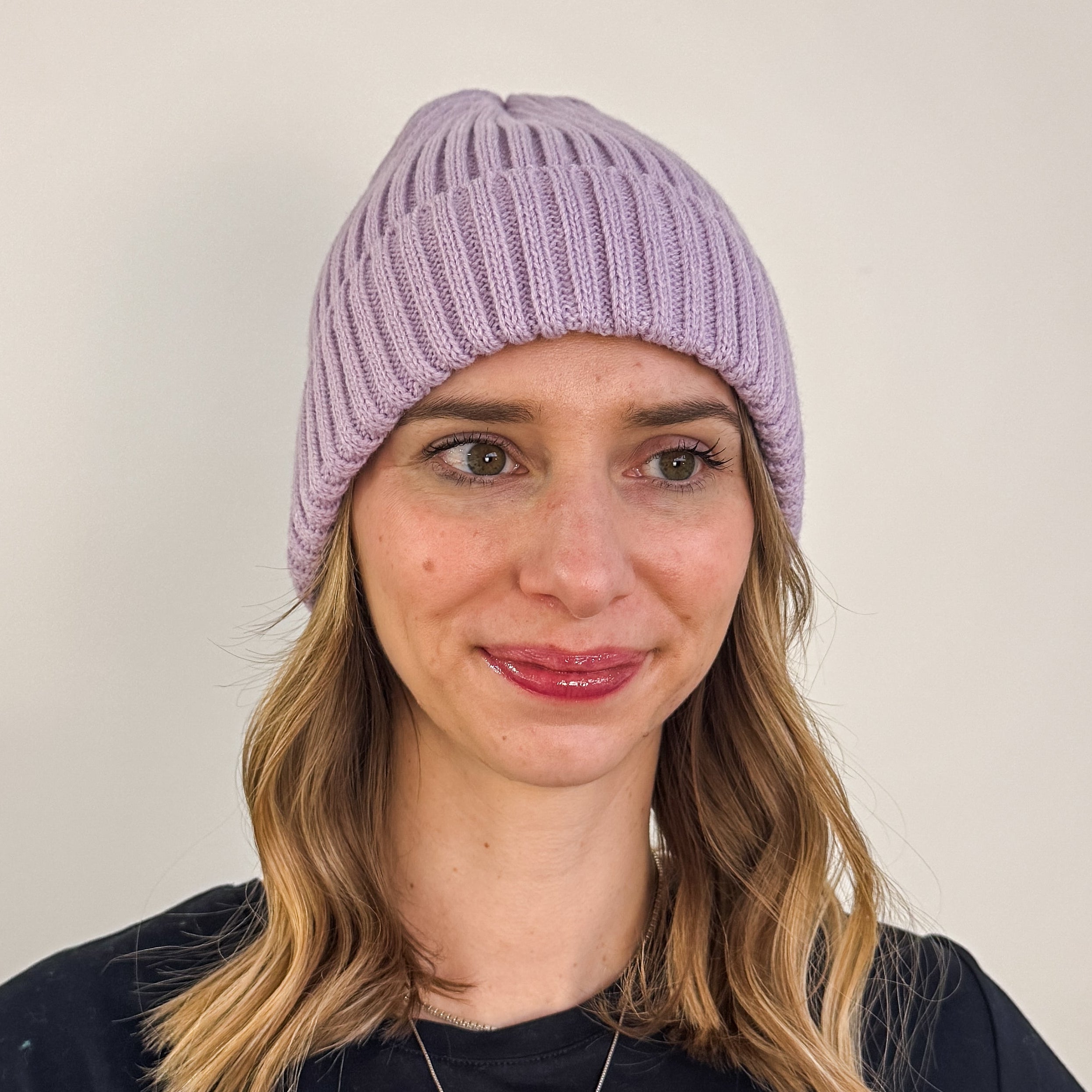 purple unisex ribbed knit winter toque beanie hat by Gertex