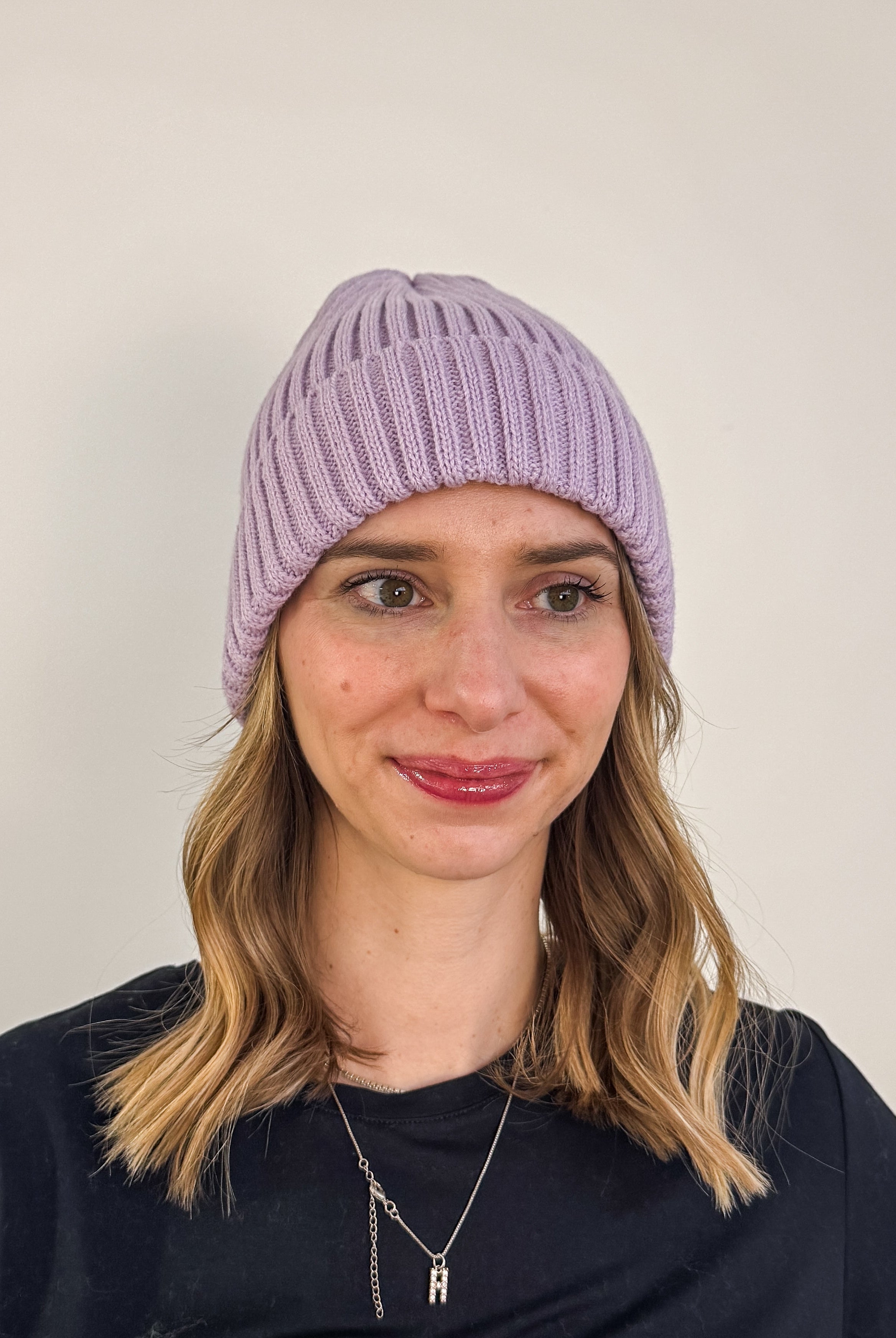 purple unisex ribbed knit winter toque beanie hat by Gertex