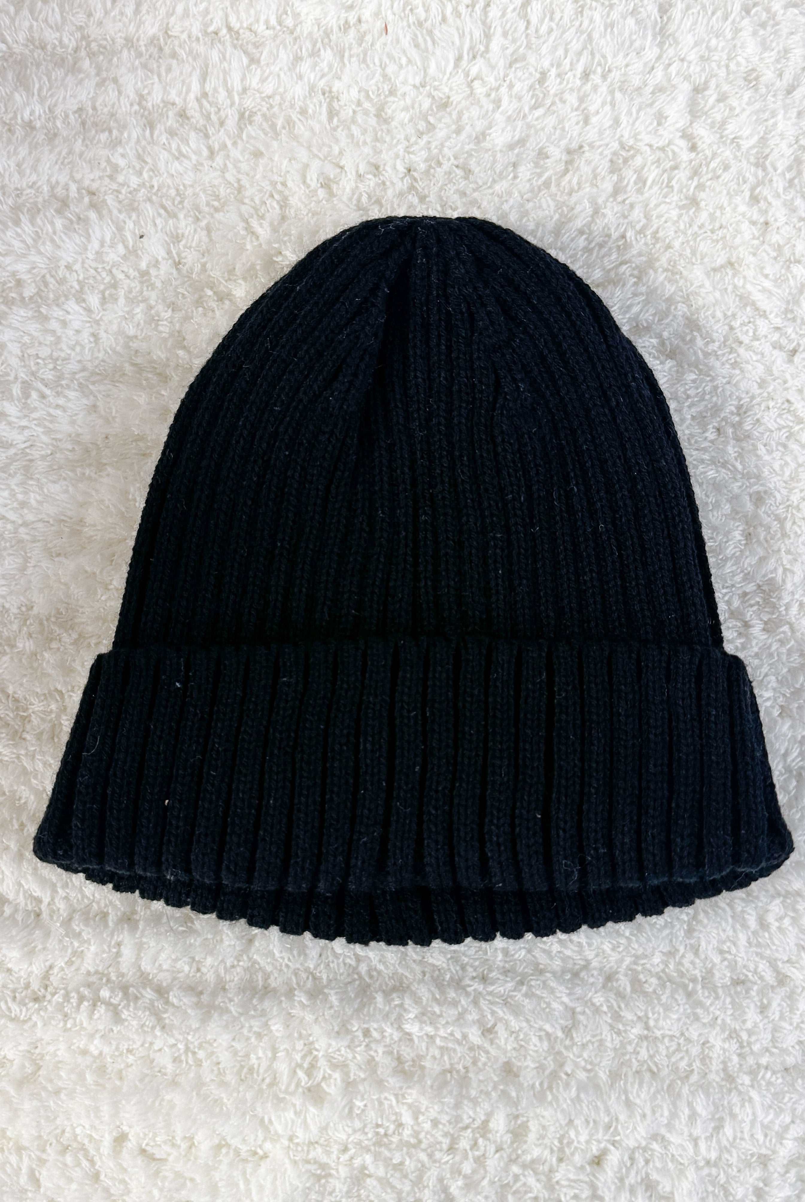 black unisex ribbed knit winter toque beanie hat by Gertex