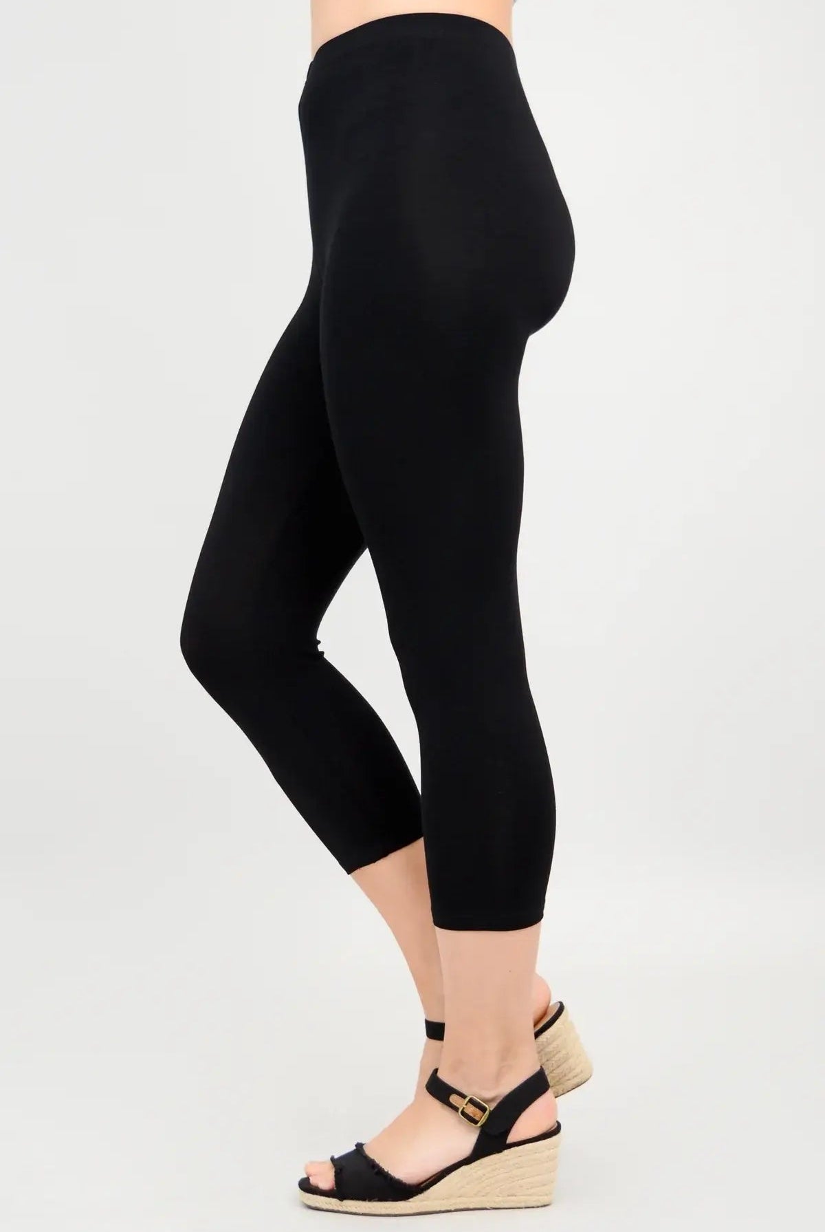 Ruby Bamboo Capri Leggings - High Rise, Anti - Chafe - Blue Sky Clothing Co - Cloud Nine Pajamas