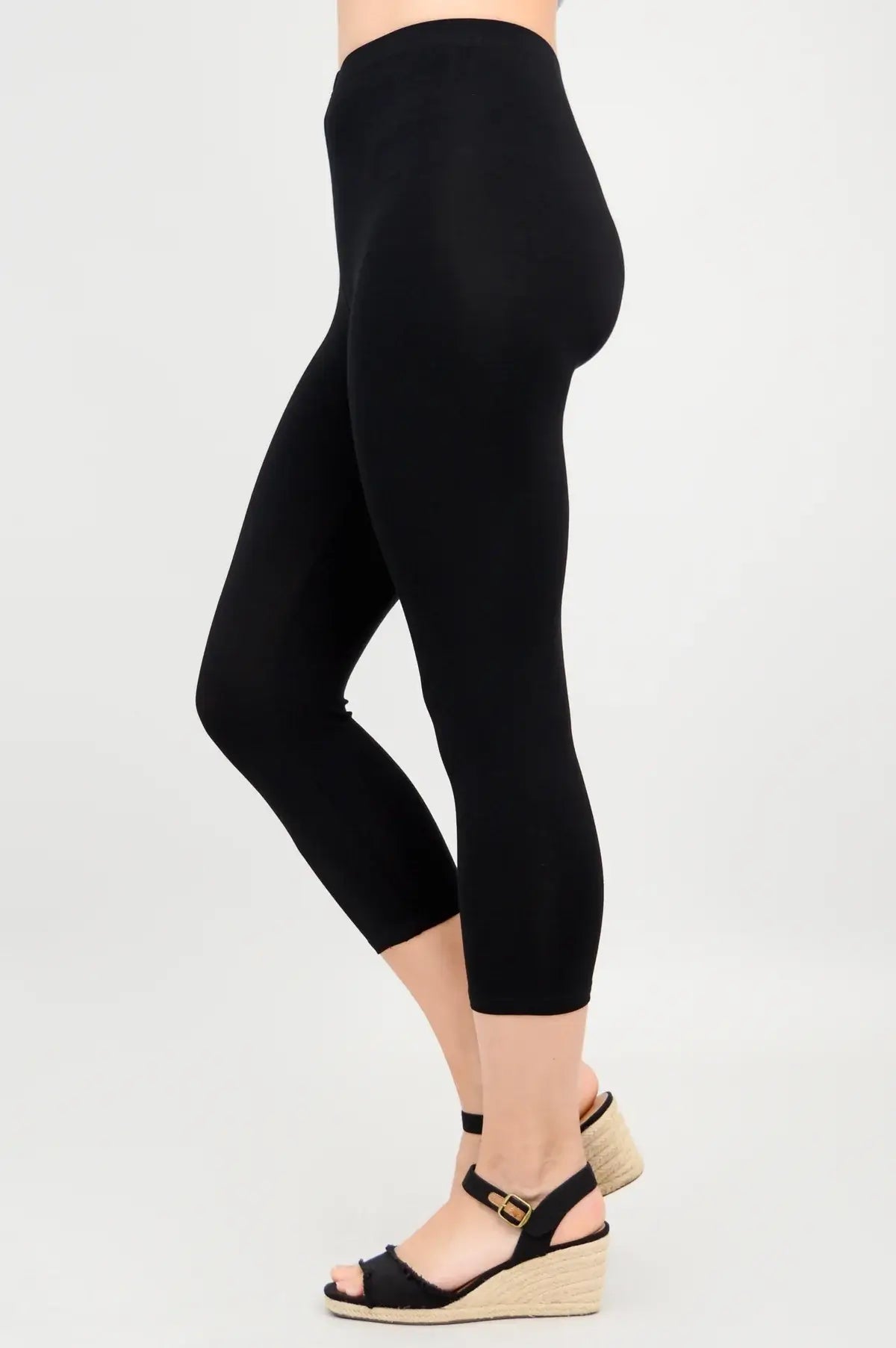 Ruby Bamboo Capri Leggings - High Rise, Anti - Chafe - Blue Sky Clothing Co - Cloud Nine Pajamas