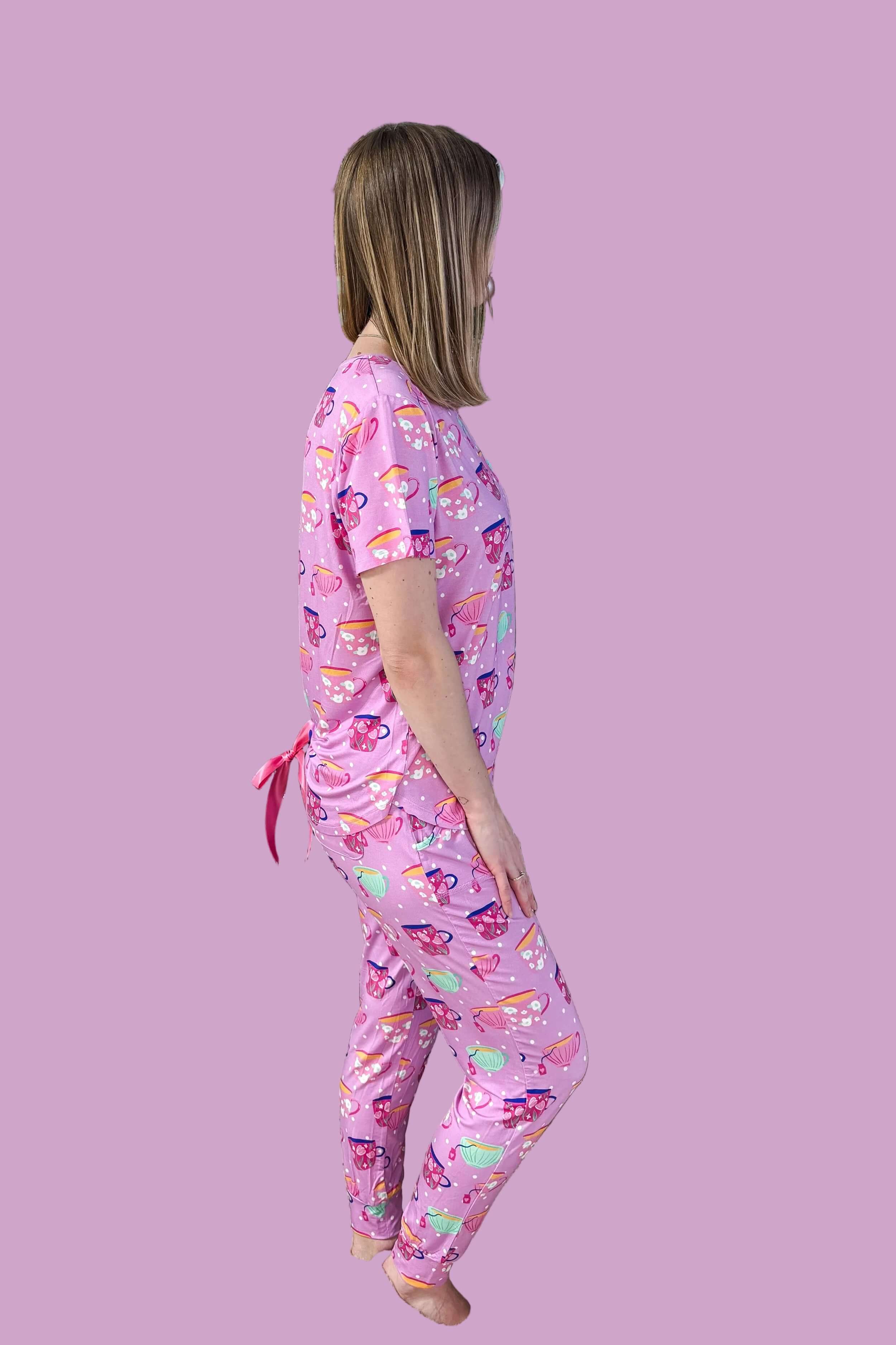 Georgia Rylan Sips & Snooze Tee & Jogger Bamboo Lounge Set showing side view