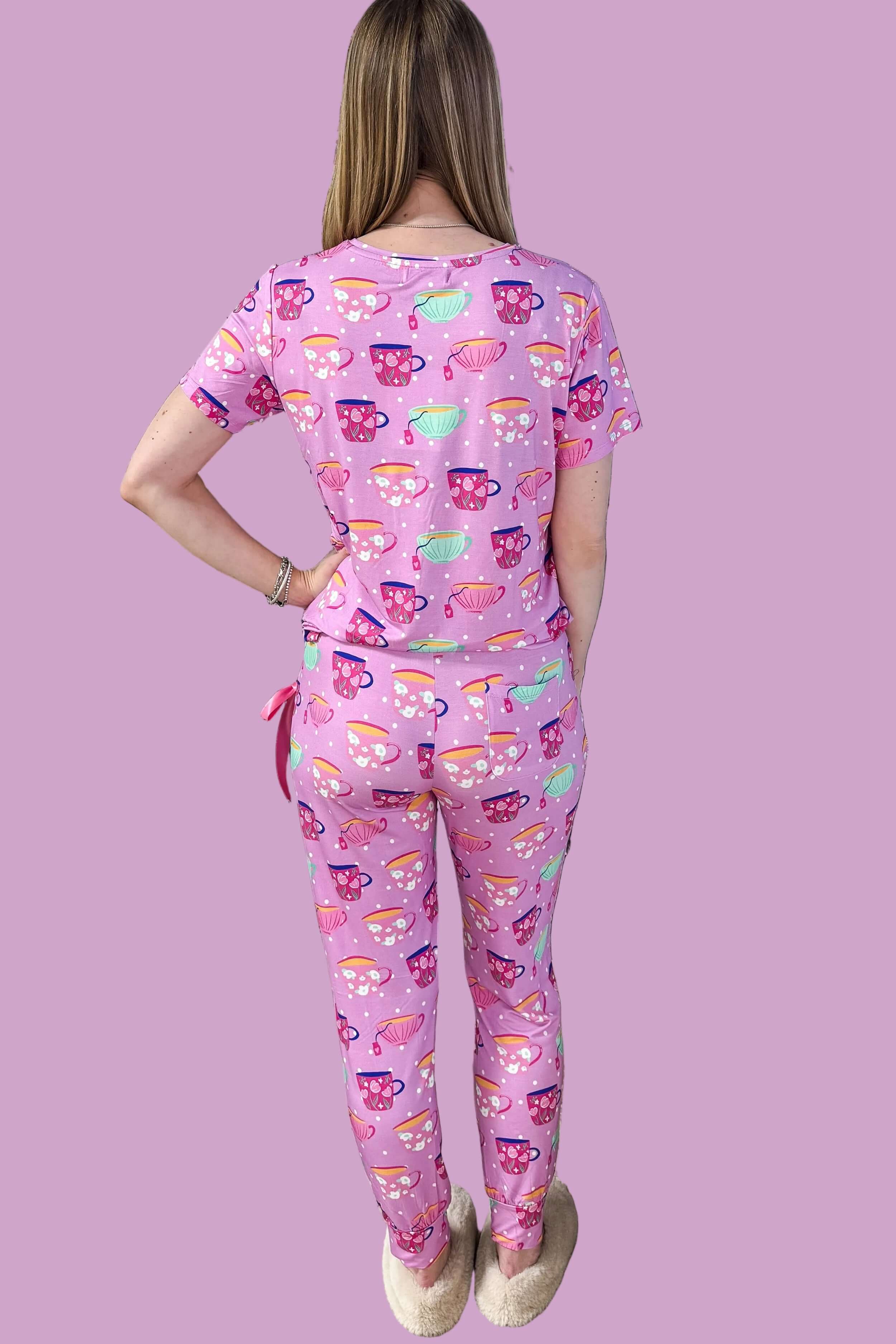 Georgia Rylan Sips & Snooze Tee & Jogger Bamboo Lounge Set showing back view on model